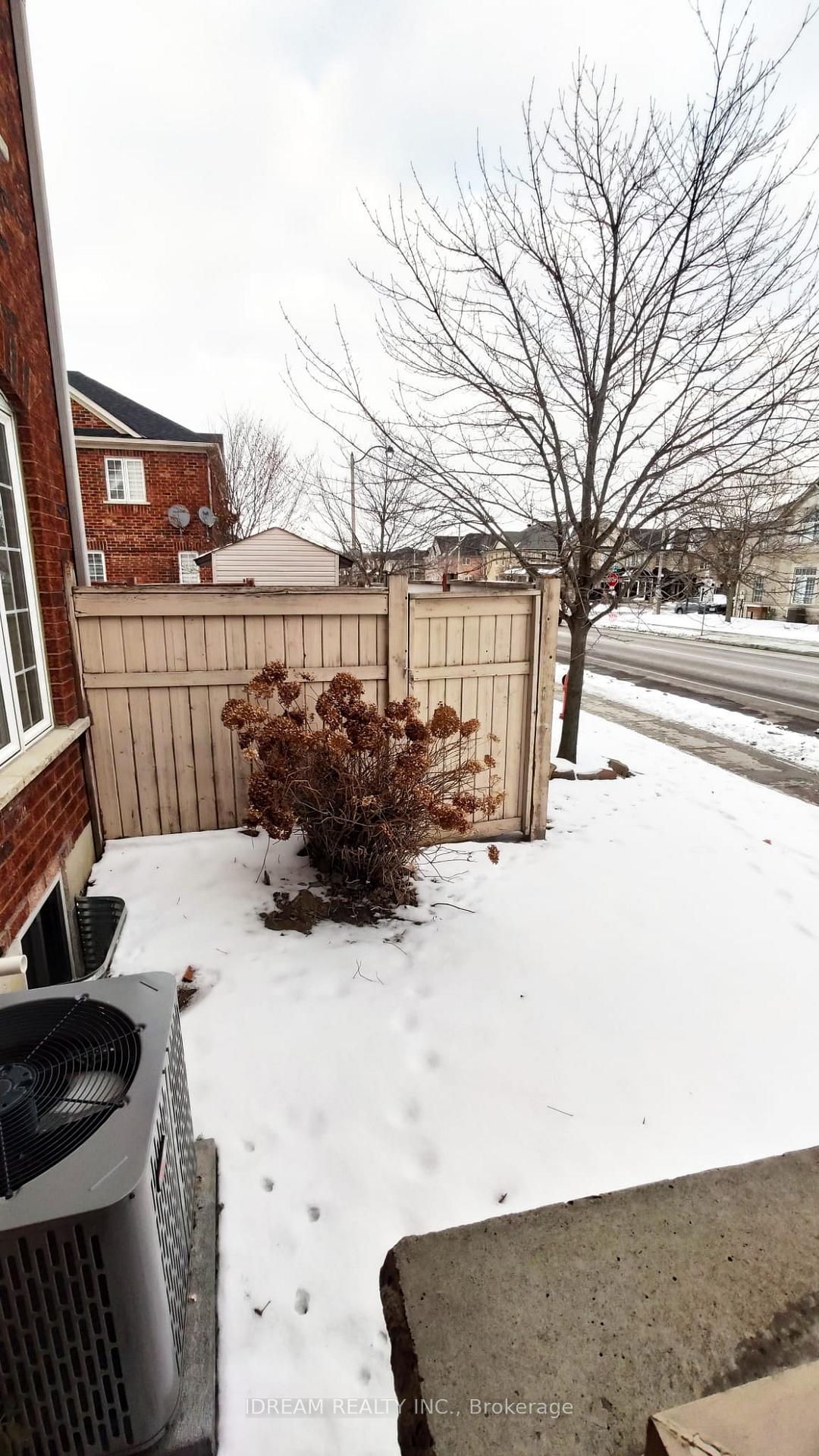 Photo 18 of Unit Bsmt, 1 Iceberg Trail, Brampton, Sandringham-Wellington — HOMEH