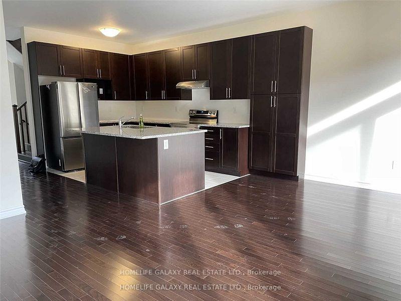 Photo 2 of 309 Clockwork Drive, Brampton, Brampton West — HOMEH