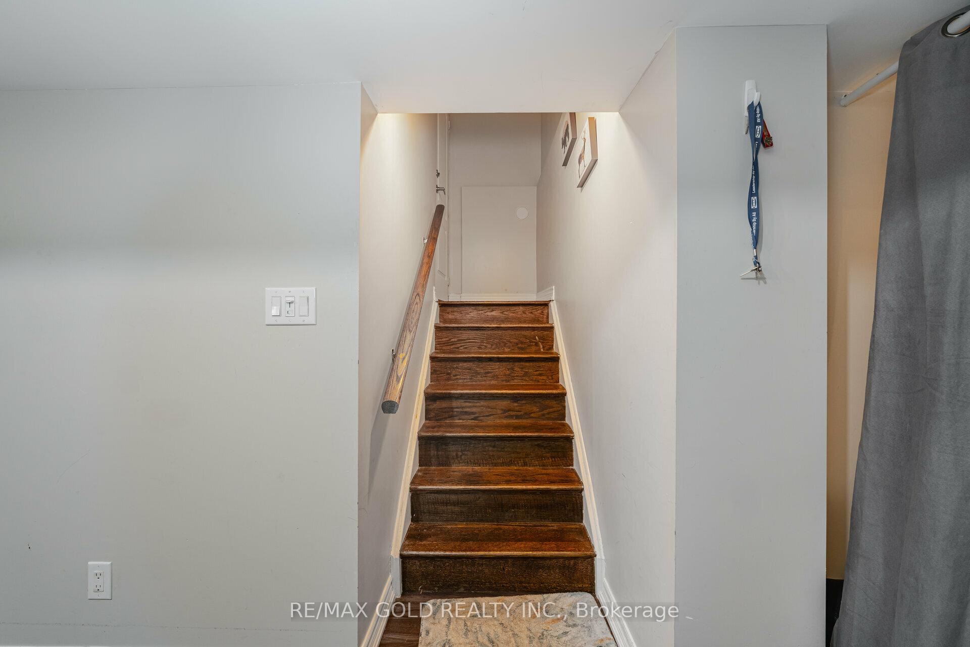 Photo 4 of Unit BSMT, 27 Treegrove Crescent, Brampton, Fletcher's Meadow — HOMEH