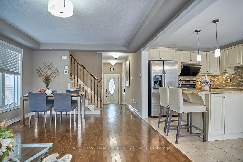 Photo 5 of 526 Khamsin Street, Ottawa, Stittsville (North) — HOMEH