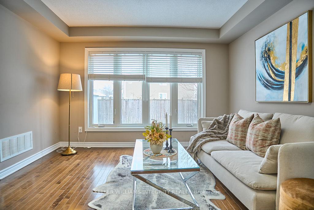 Photo 7 of 526 Khamsin Street, Ottawa, Stittsville (North) — HOMEH