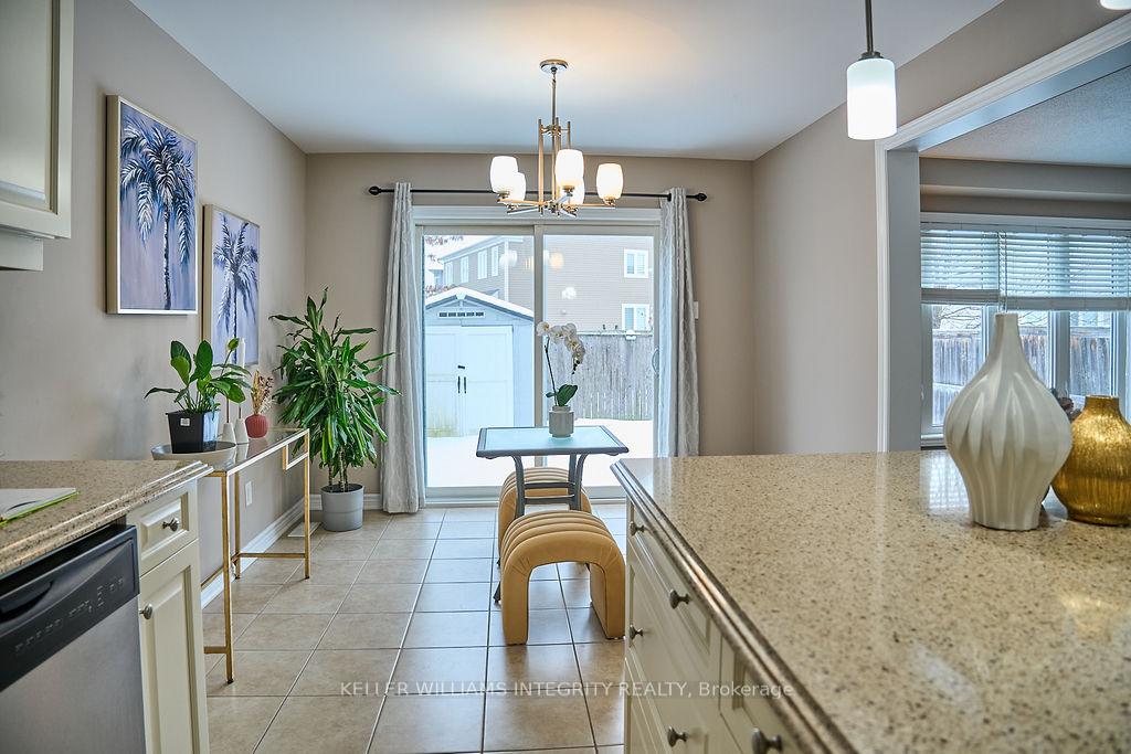 Photo 15 of 526 Khamsin Street, Ottawa, Stittsville (North) — HOMEH
