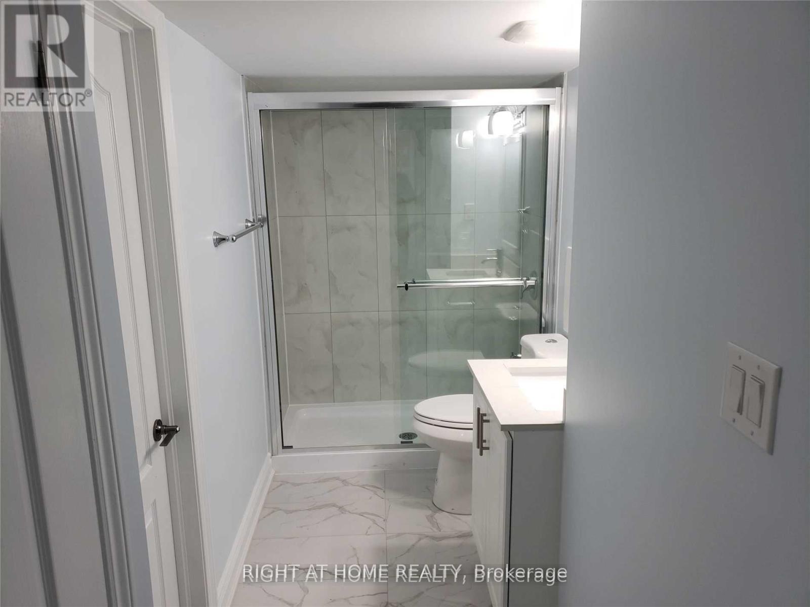 Photo 3 of Unit Basment, 23 Bandera (Basement) Drive, Brampton, Credit Valley — HOMEH