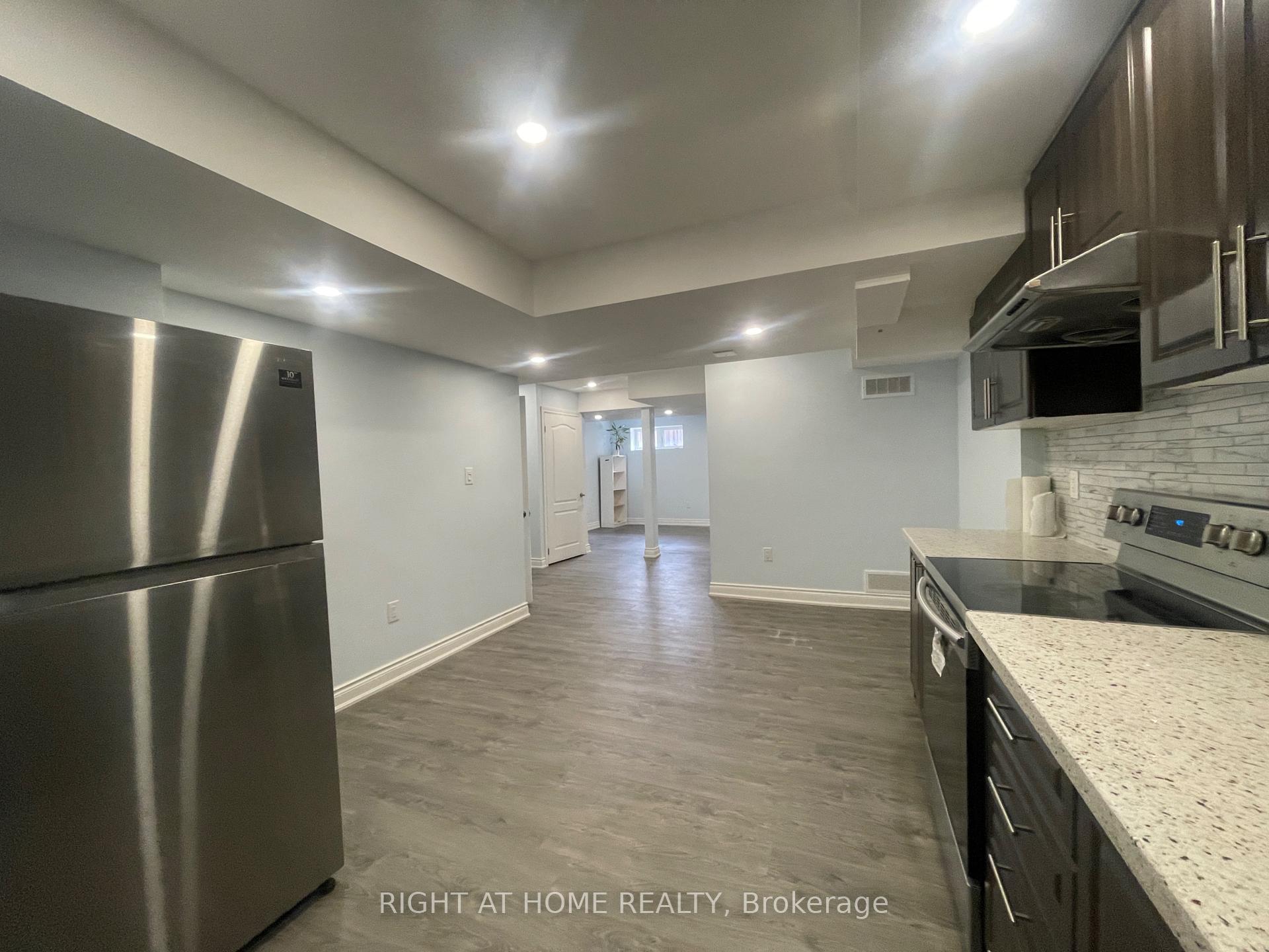 Photo 11 of Unit Basment, 23 Bandera (Basement) Drive, Brampton, Credit Valley — HOMEH