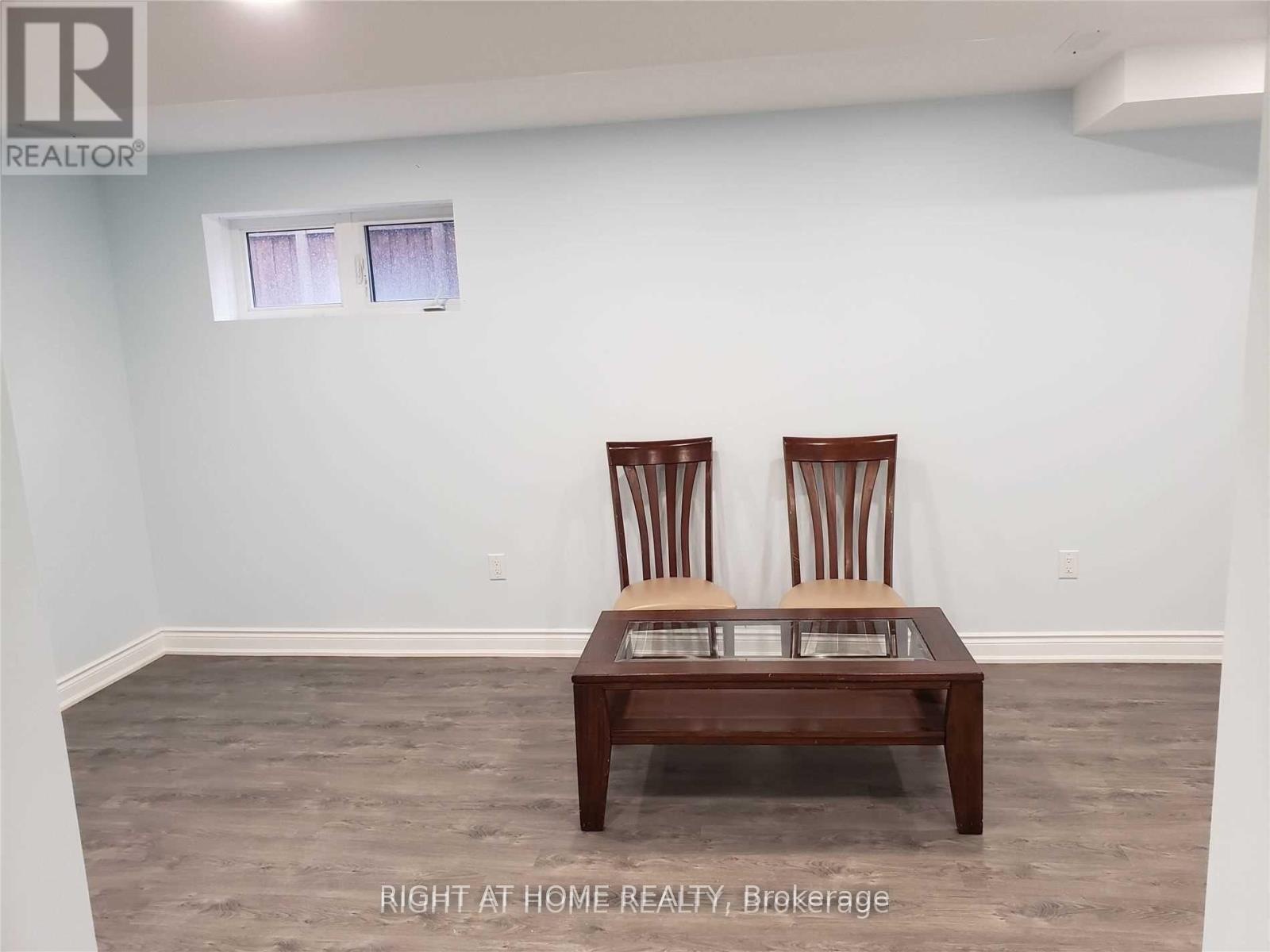 Photo 12 of Unit Basment, 23 Bandera (Basement) Drive, Brampton, Credit Valley — HOMEH