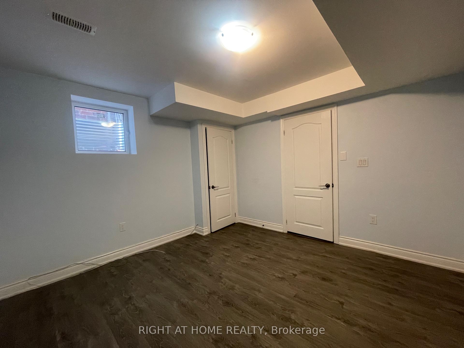 Photo 19 of Unit Basment, 23 Bandera (Basement) Drive, Brampton, Credit Valley — HOMEH