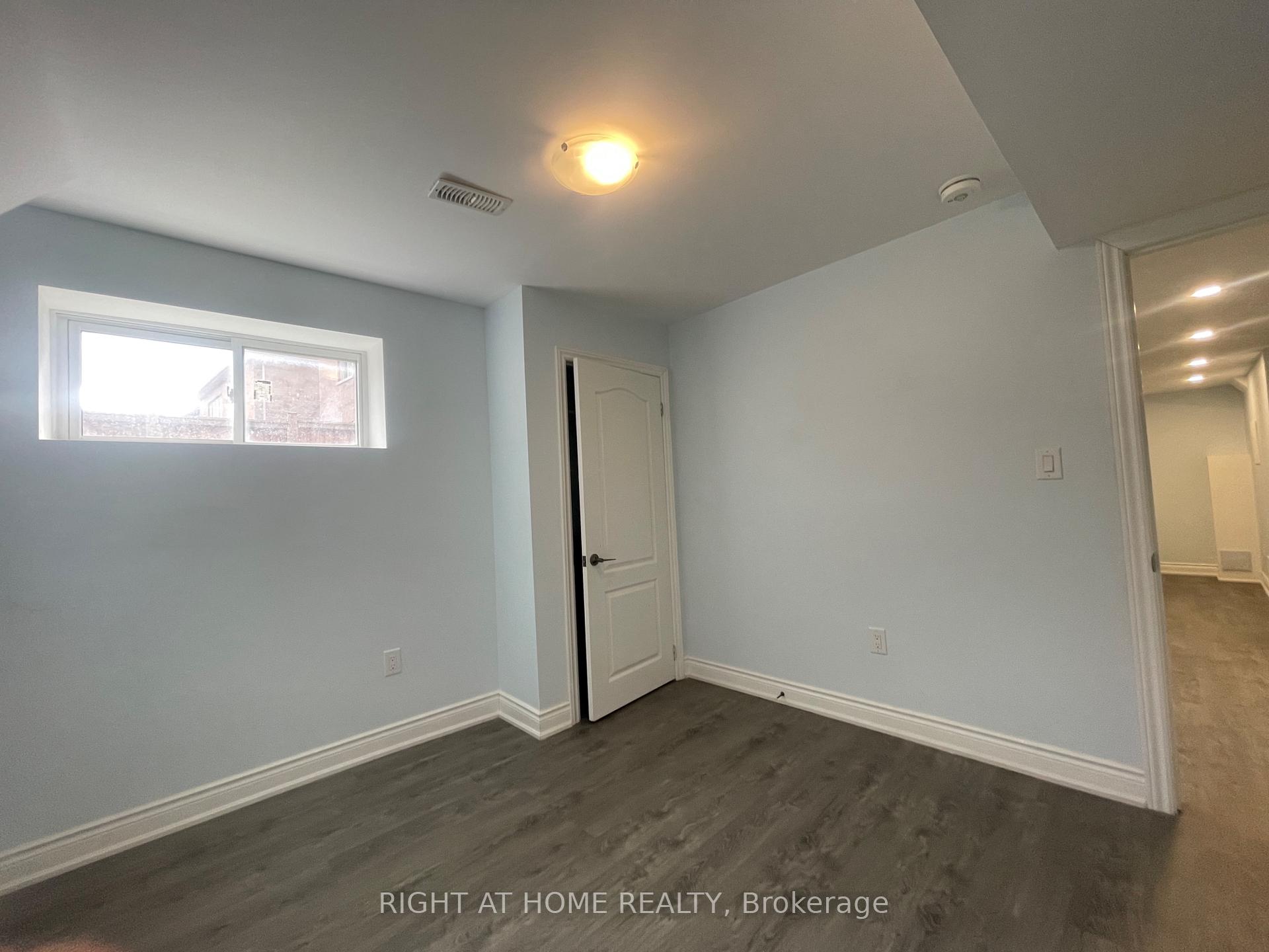 Photo 23 of Unit Basment, 23 Bandera (Basement) Drive, Brampton, Credit Valley — HOMEH