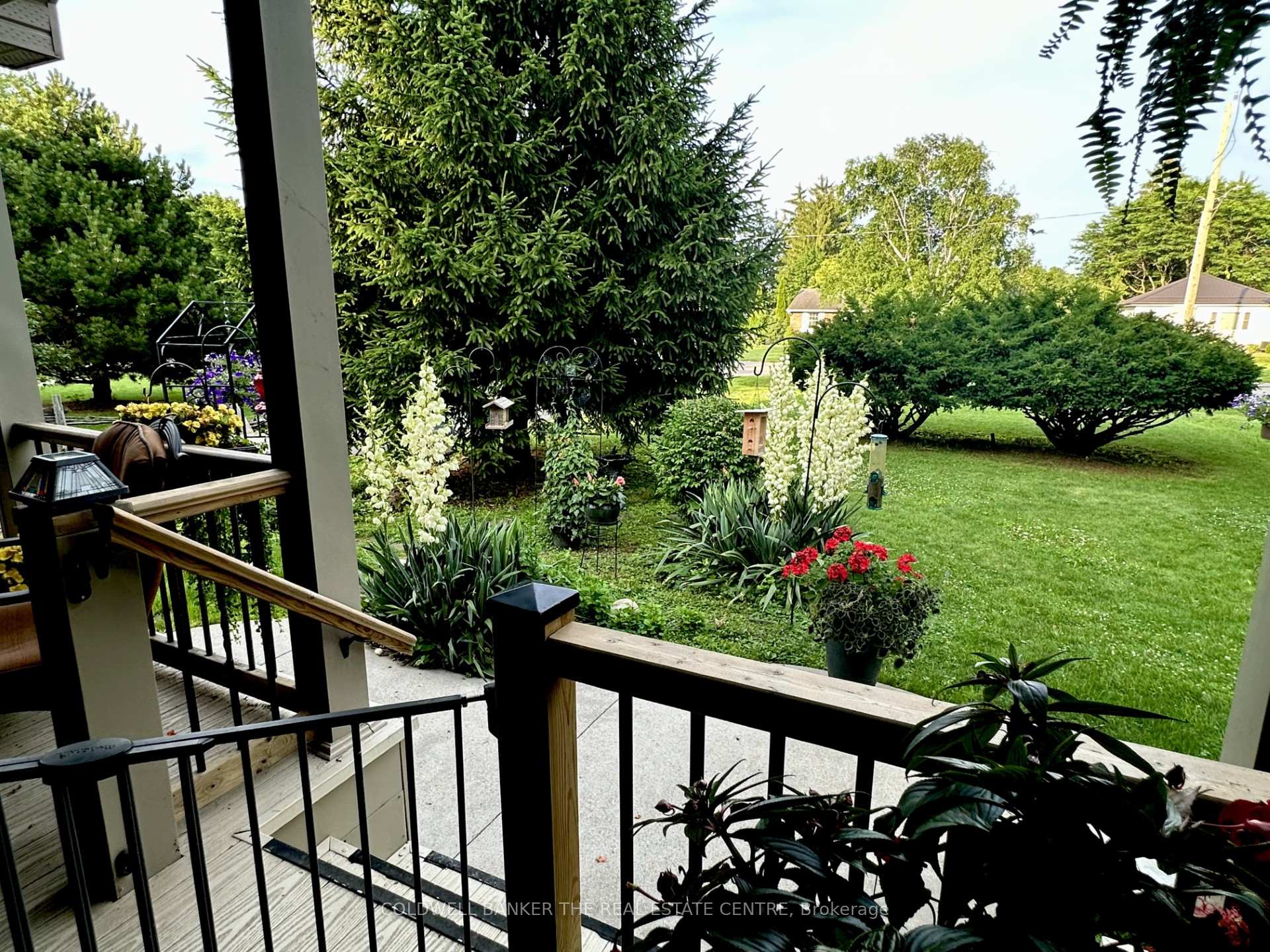 Photo 5 of 178 Woodworth Avenue, St. Thomas — HOMEH