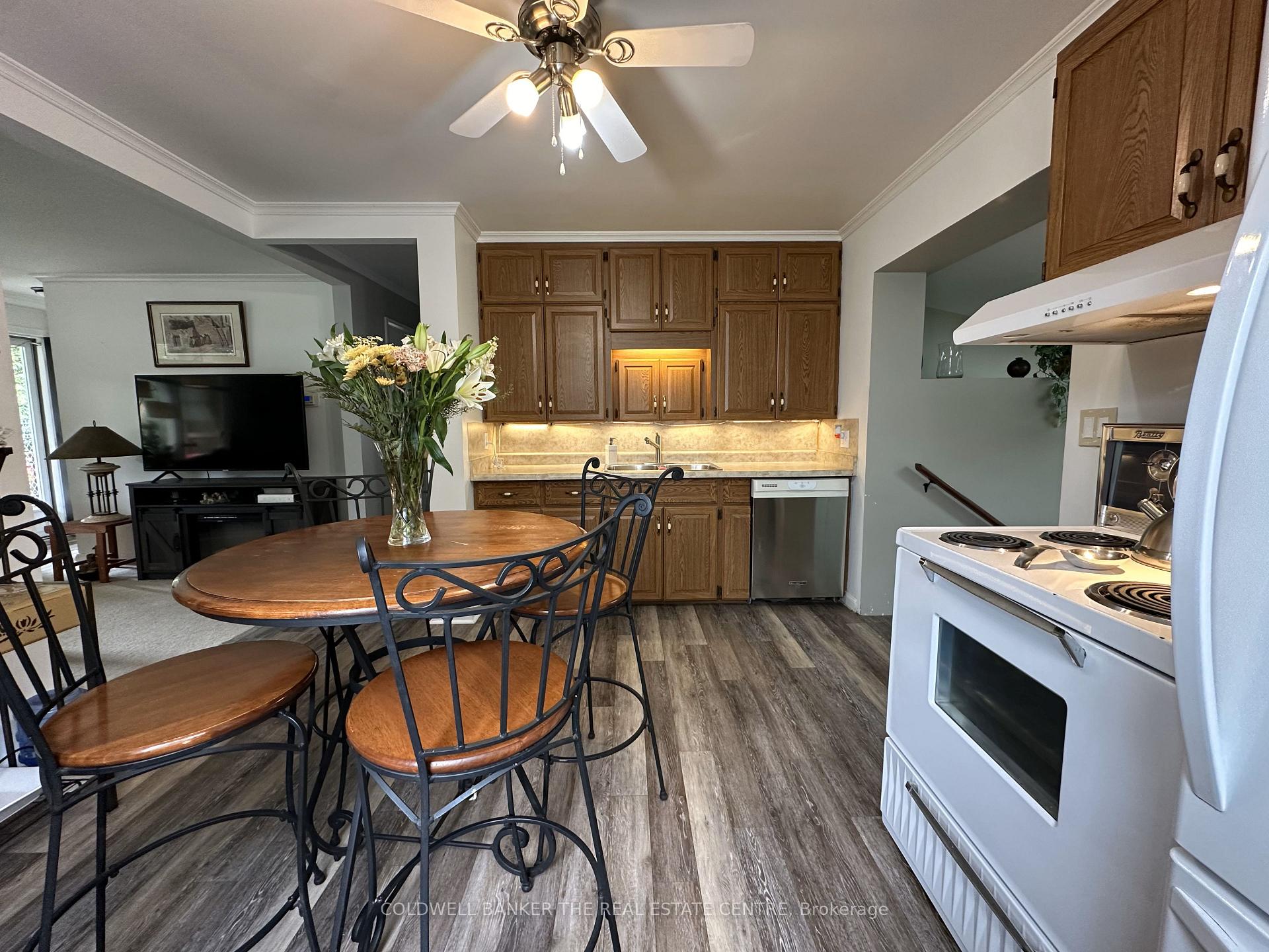 Photo 13 of 178 Woodworth Avenue, St. Thomas — HOMEH