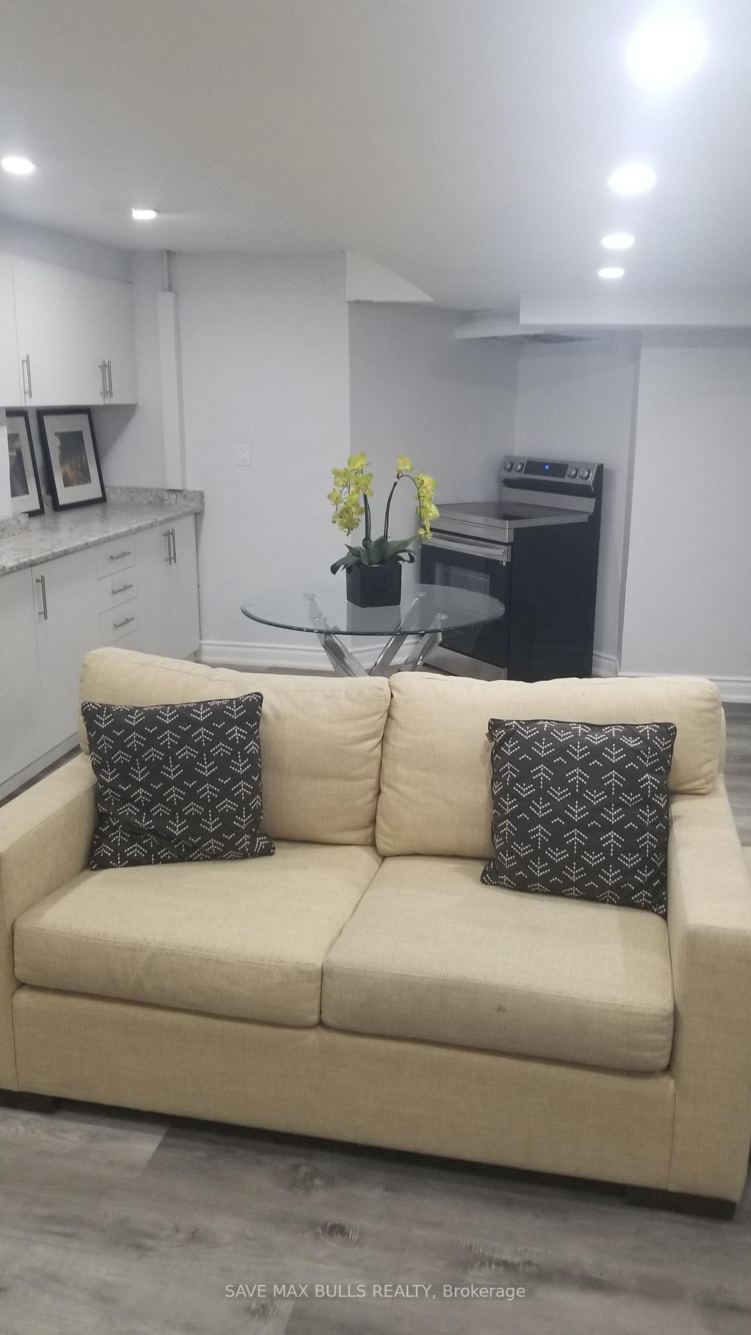 Photo 7 of Unit Basement, 14 Upwood Place, Brampton, Sandringham-Wellington — HOMEH