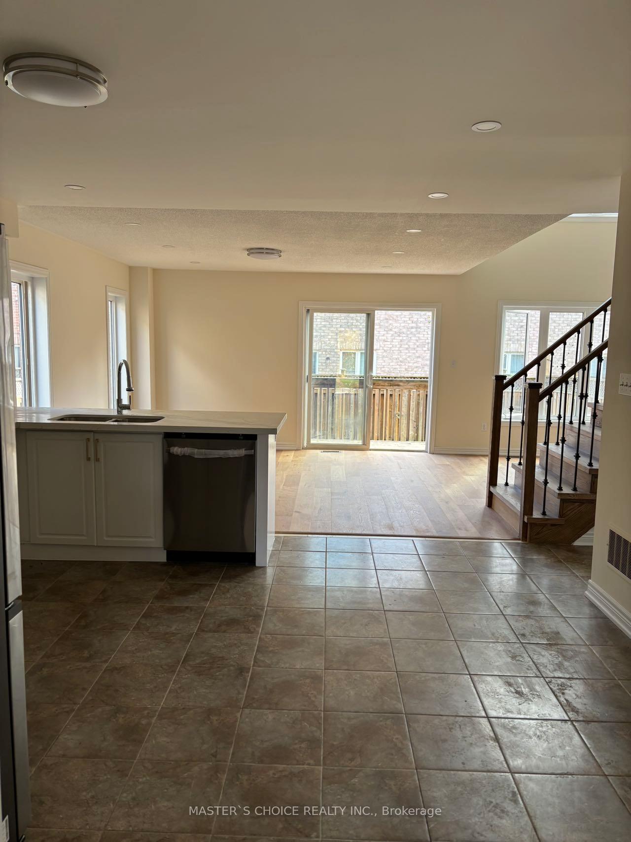 Photo 11 of 45 Keith Crescent, St. Catharines, Burleigh Hill — HOMEH