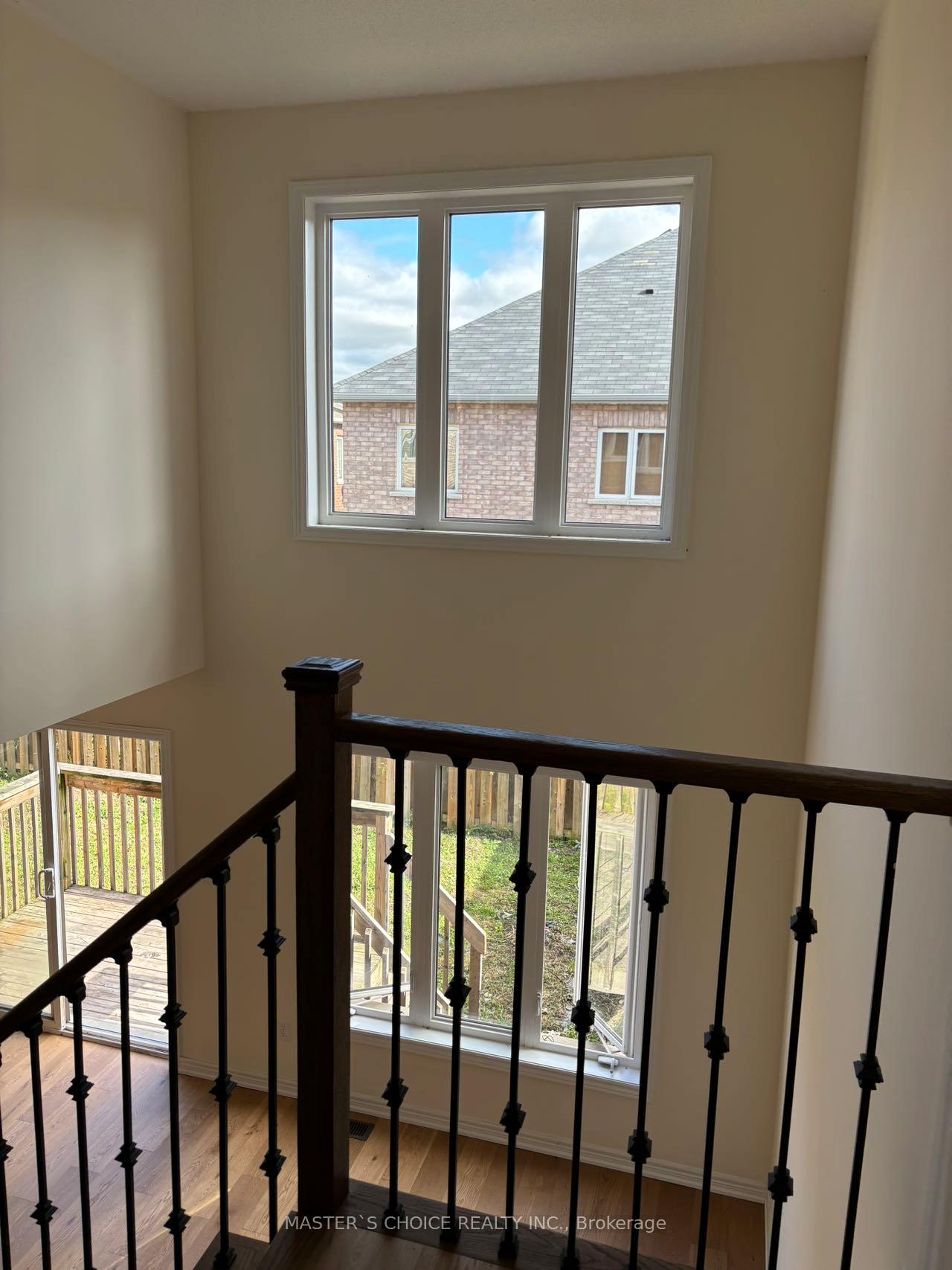 Photo 16 of 45 Keith Crescent, St. Catharines, Burleigh Hill — HOMEH