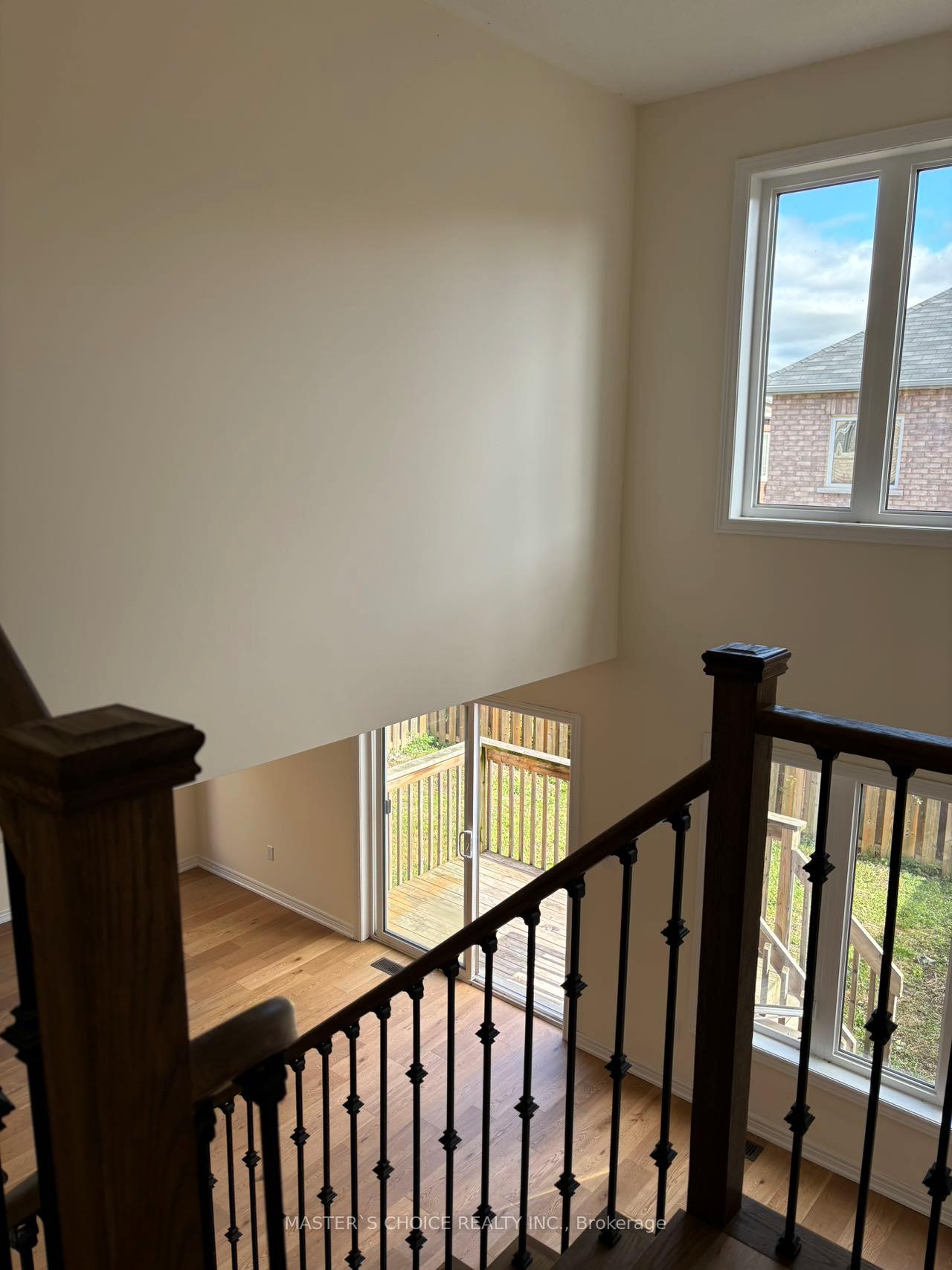 Photo 17 of 45 Keith Crescent, St. Catharines, Burleigh Hill — HOMEH