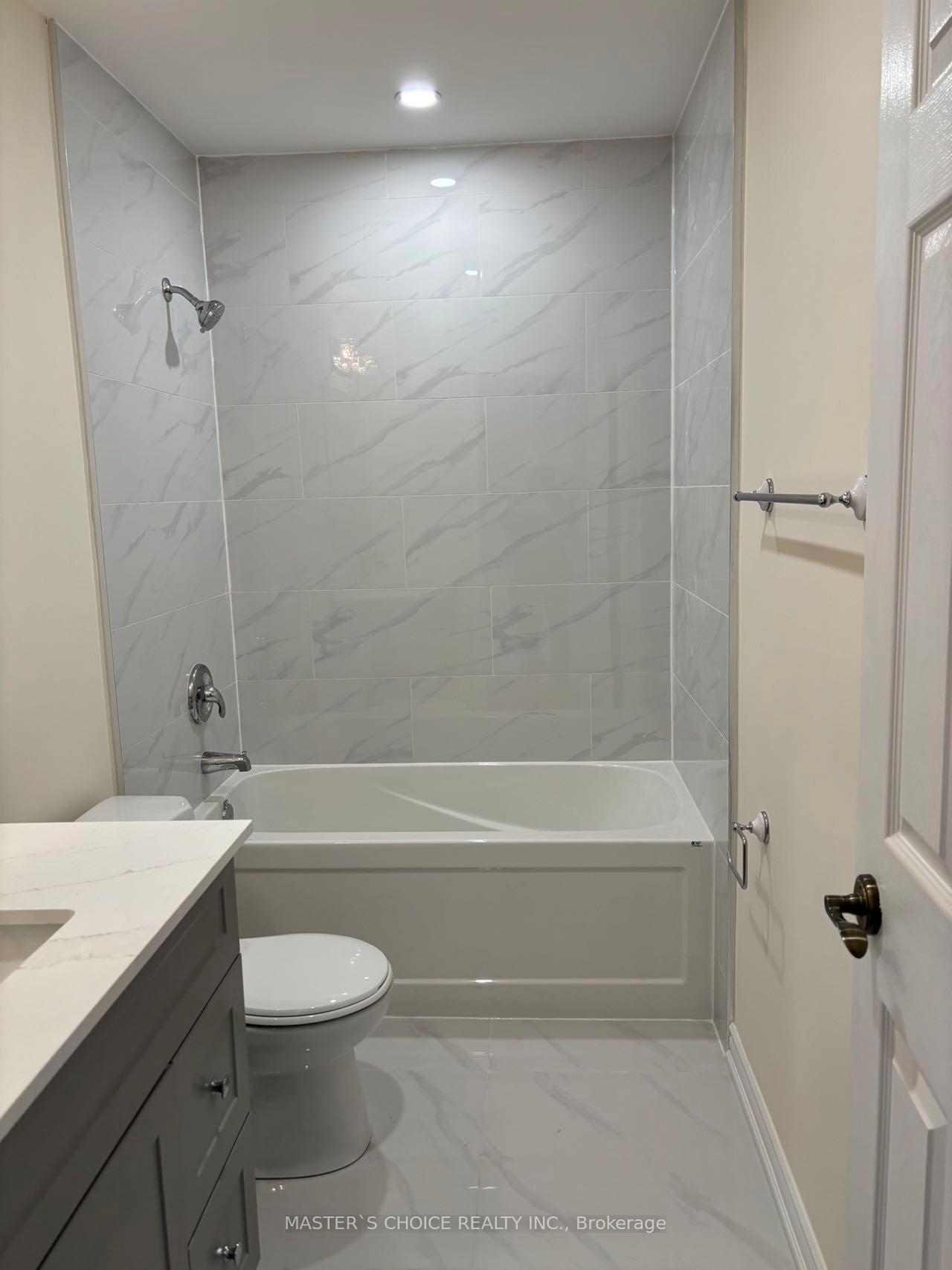 Photo 26 of 45 Keith Crescent, St. Catharines, Burleigh Hill — HOMEH