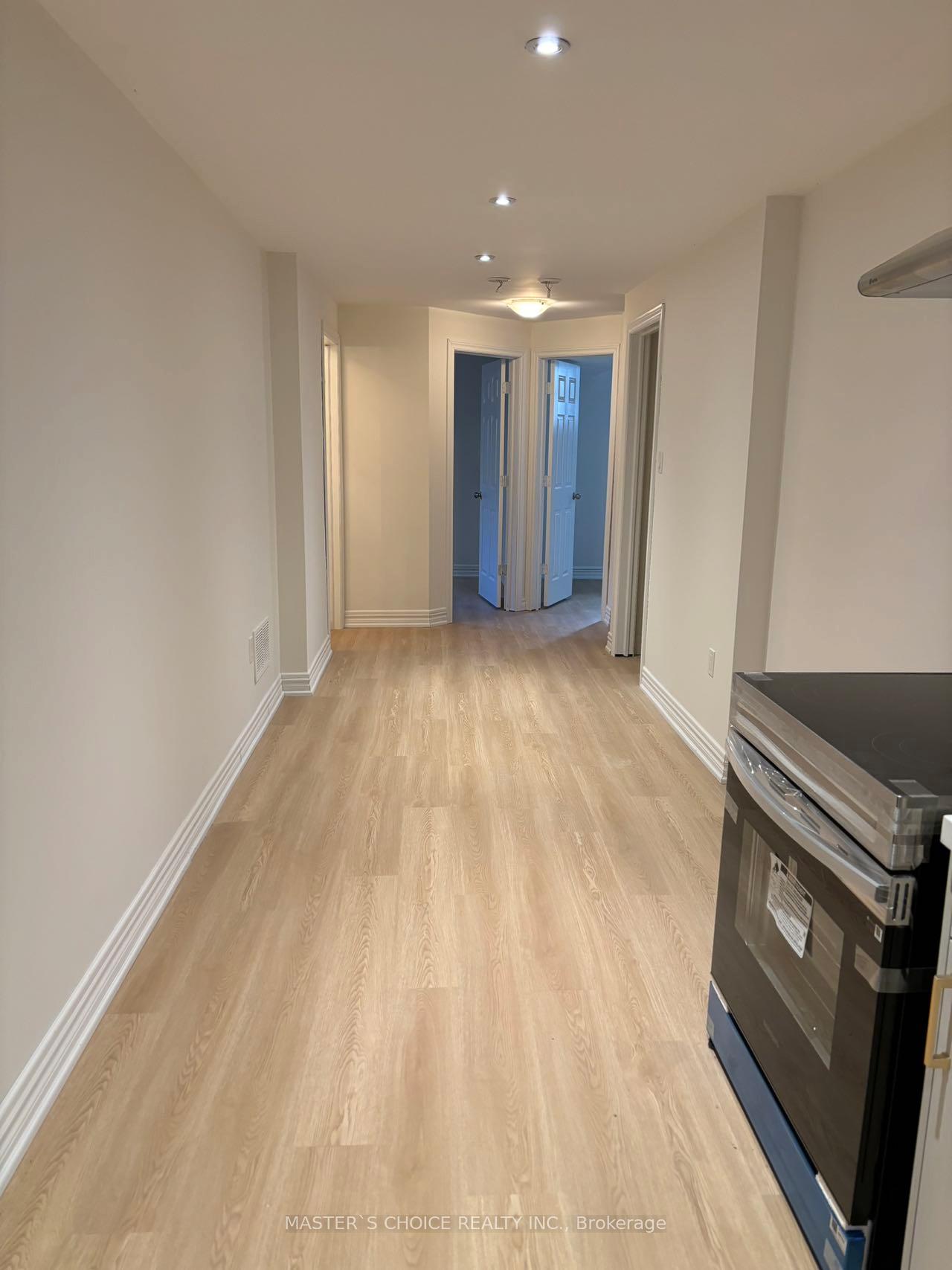 Photo 35 of 45 Keith Crescent, St. Catharines, Burleigh Hill — HOMEH