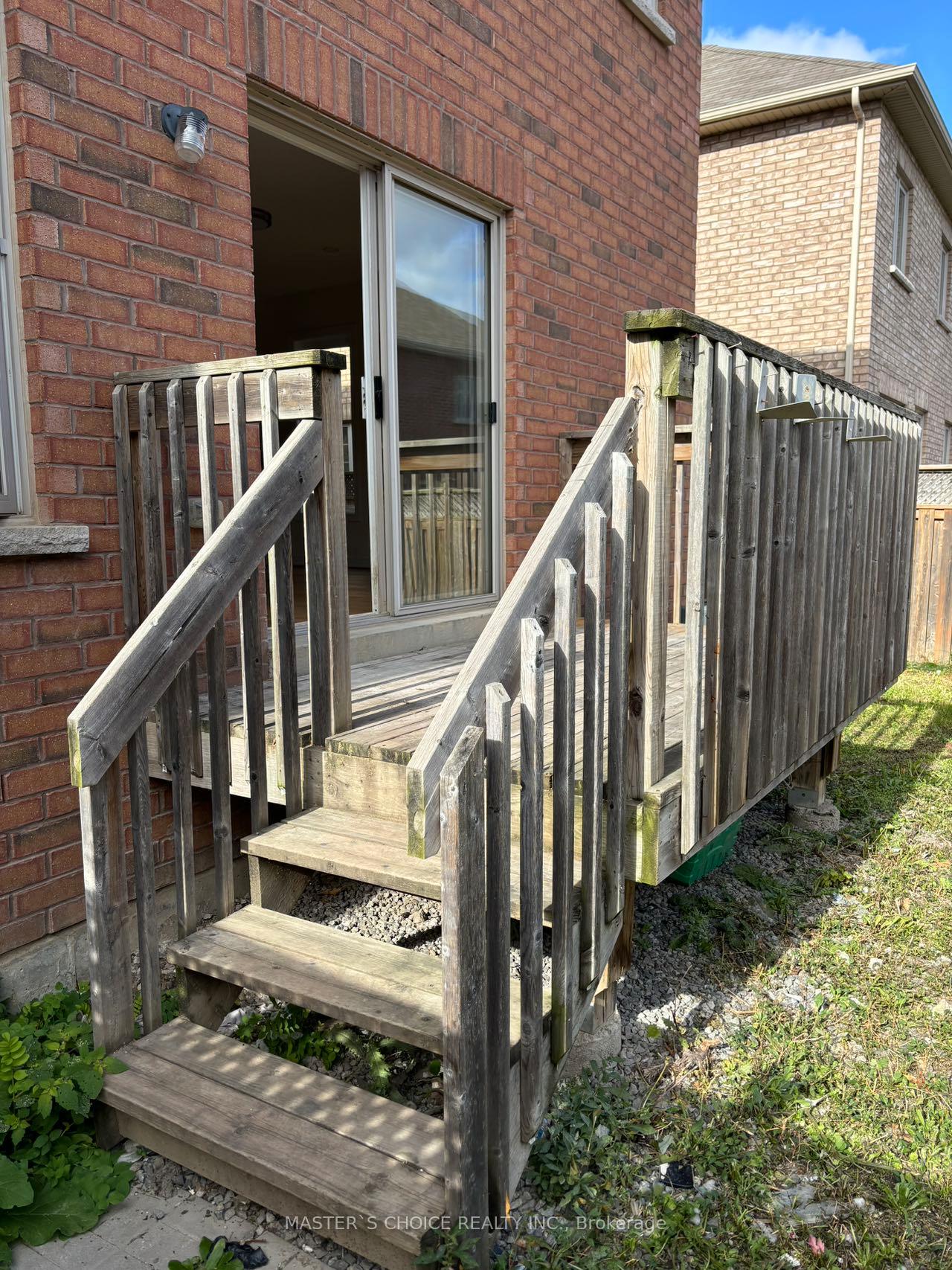 Photo 39 of 45 Keith Crescent, St. Catharines, Burleigh Hill — HOMEH