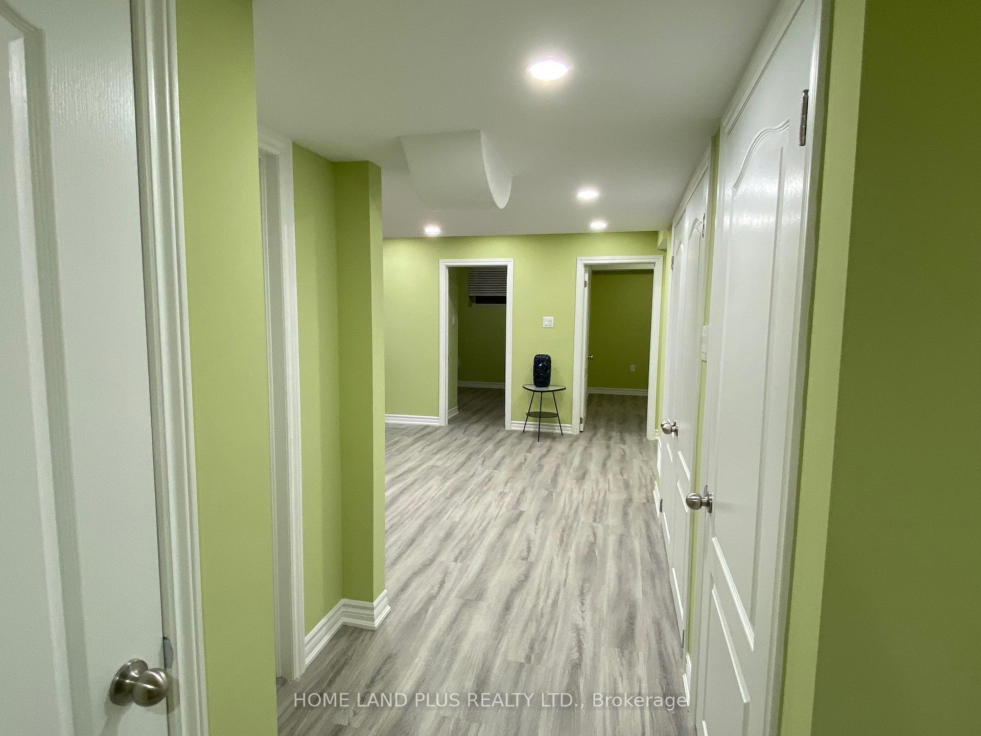Photo 13 of Unit Unit 2 (Bsmnt), 43 Lanark Circle, Brampton, Credit Valley — HOMEH
