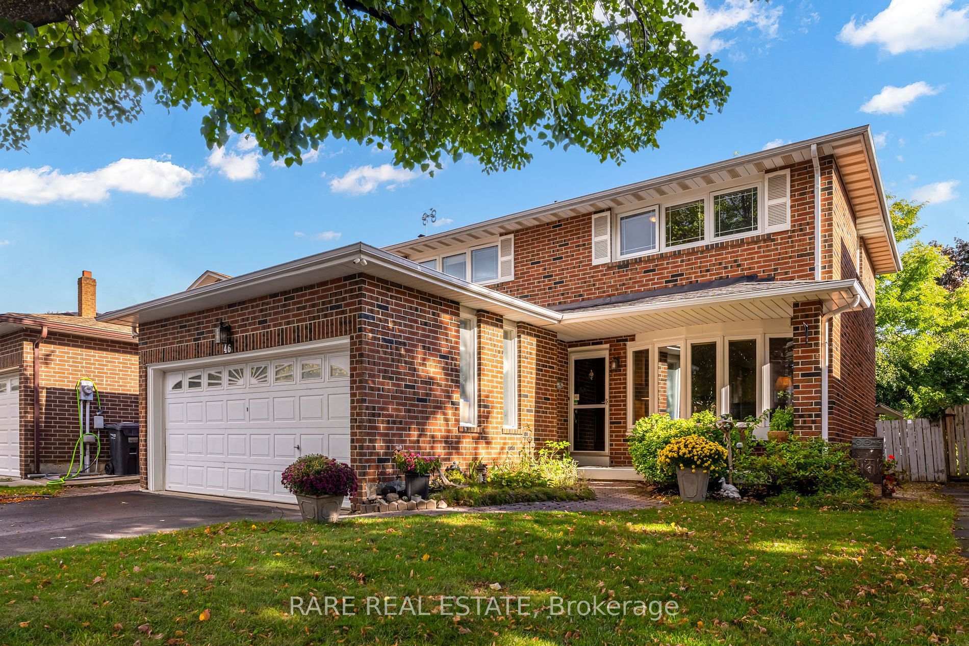 Photo 1 of 46 Tanager Square, Brampton, Heart Lake West — HOMEH
