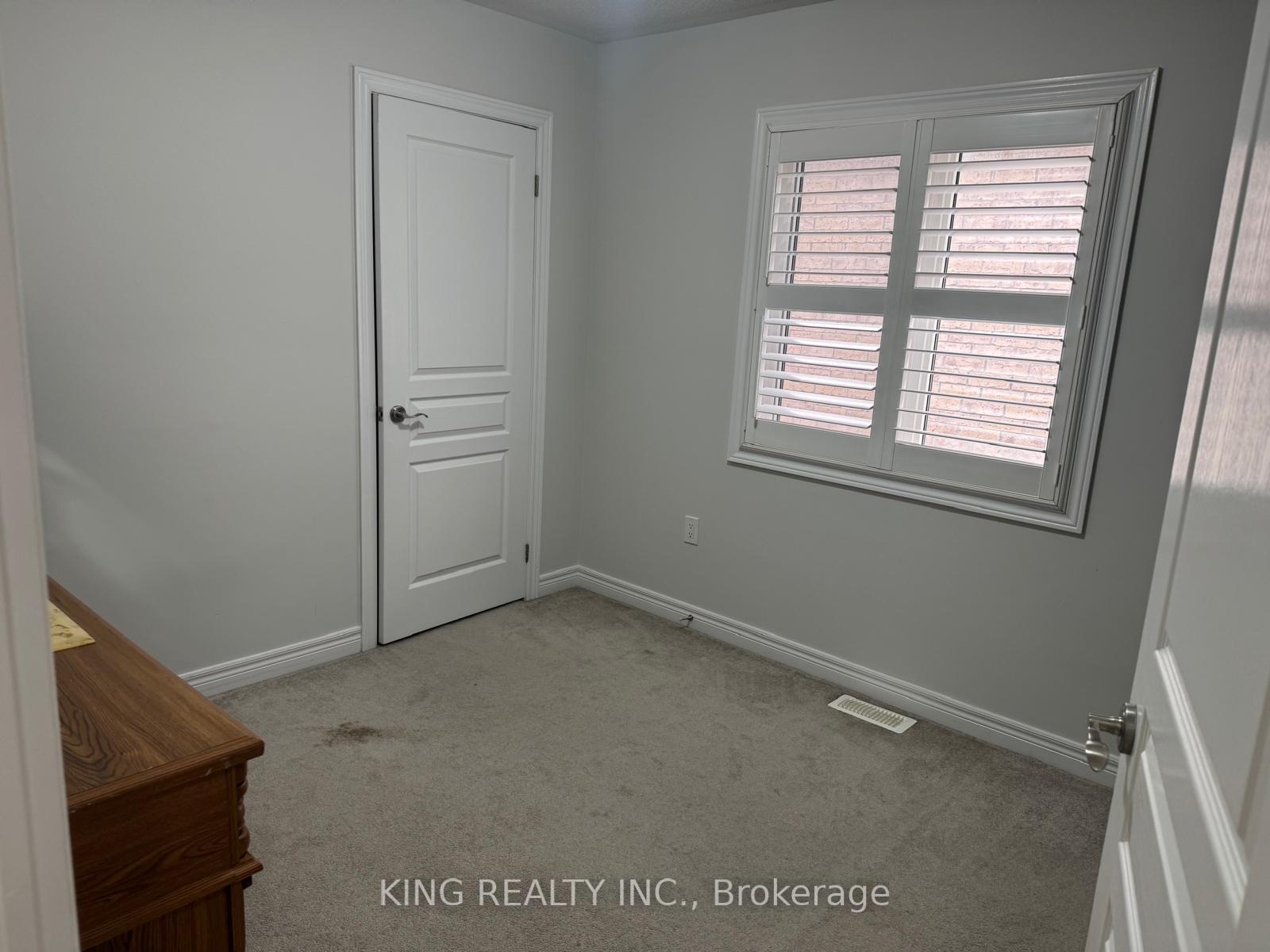 Photo 12 of 149 Allegro Drive, Brampton, Credit Valley — HOMEH