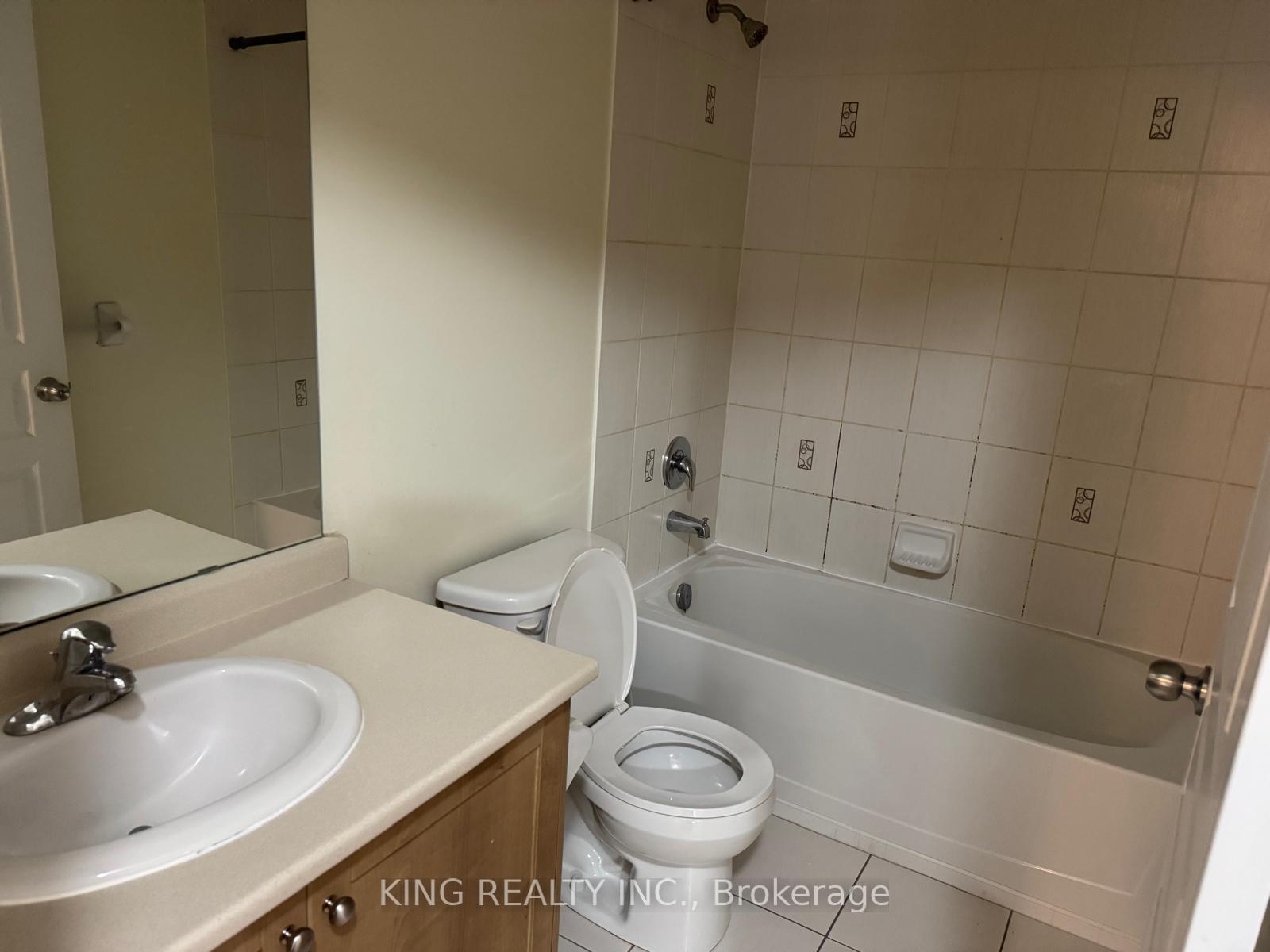 Photo 14 of 149 Allegro Drive, Brampton, Credit Valley — HOMEH