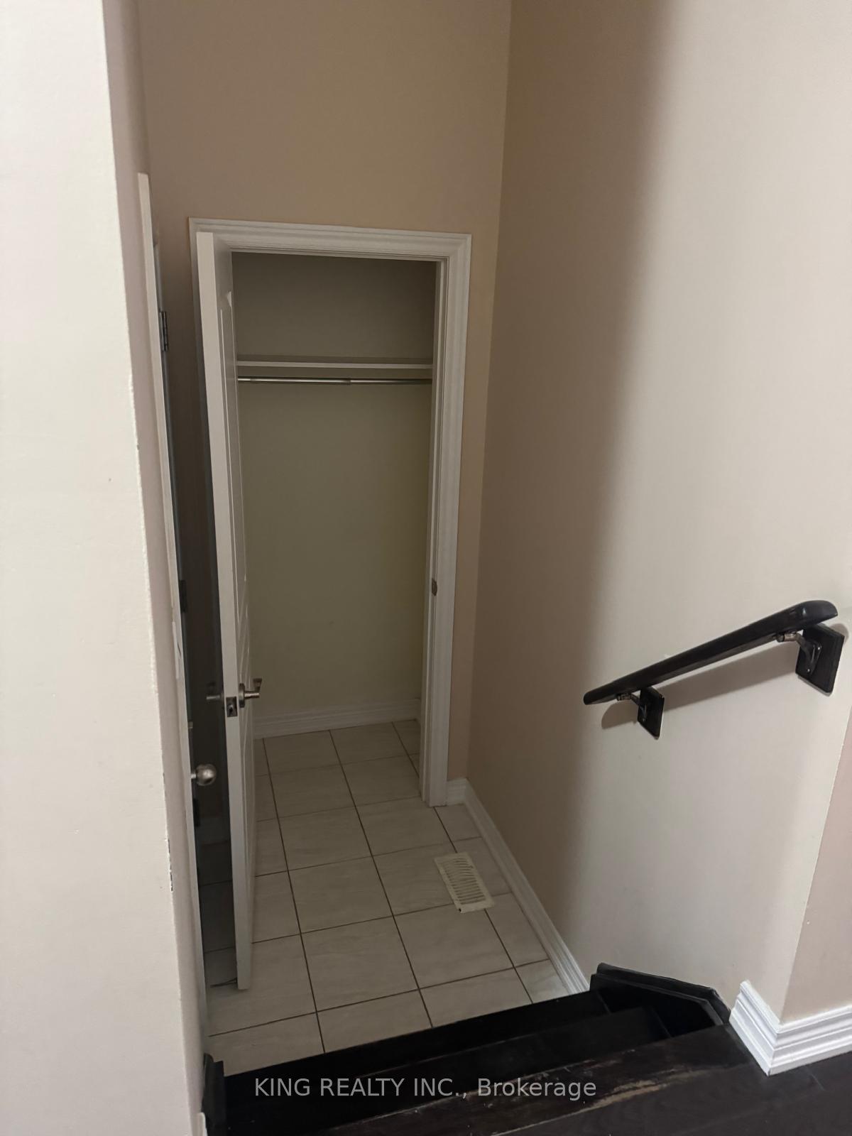 Photo 18 of 149 Allegro Drive, Brampton, Credit Valley — HOMEH