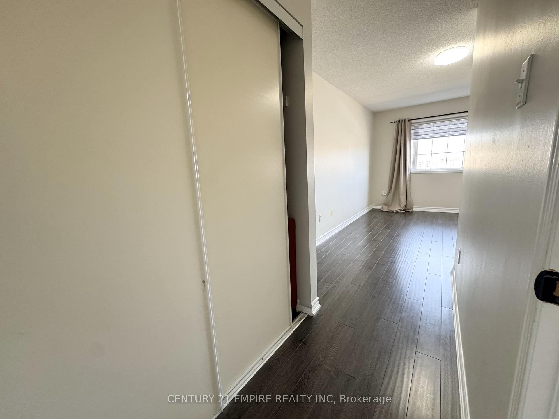 Photo 32 of Unit Upper, 24 Tiller Trail, Brampton, Fletcher's Creek Village — HOMEH