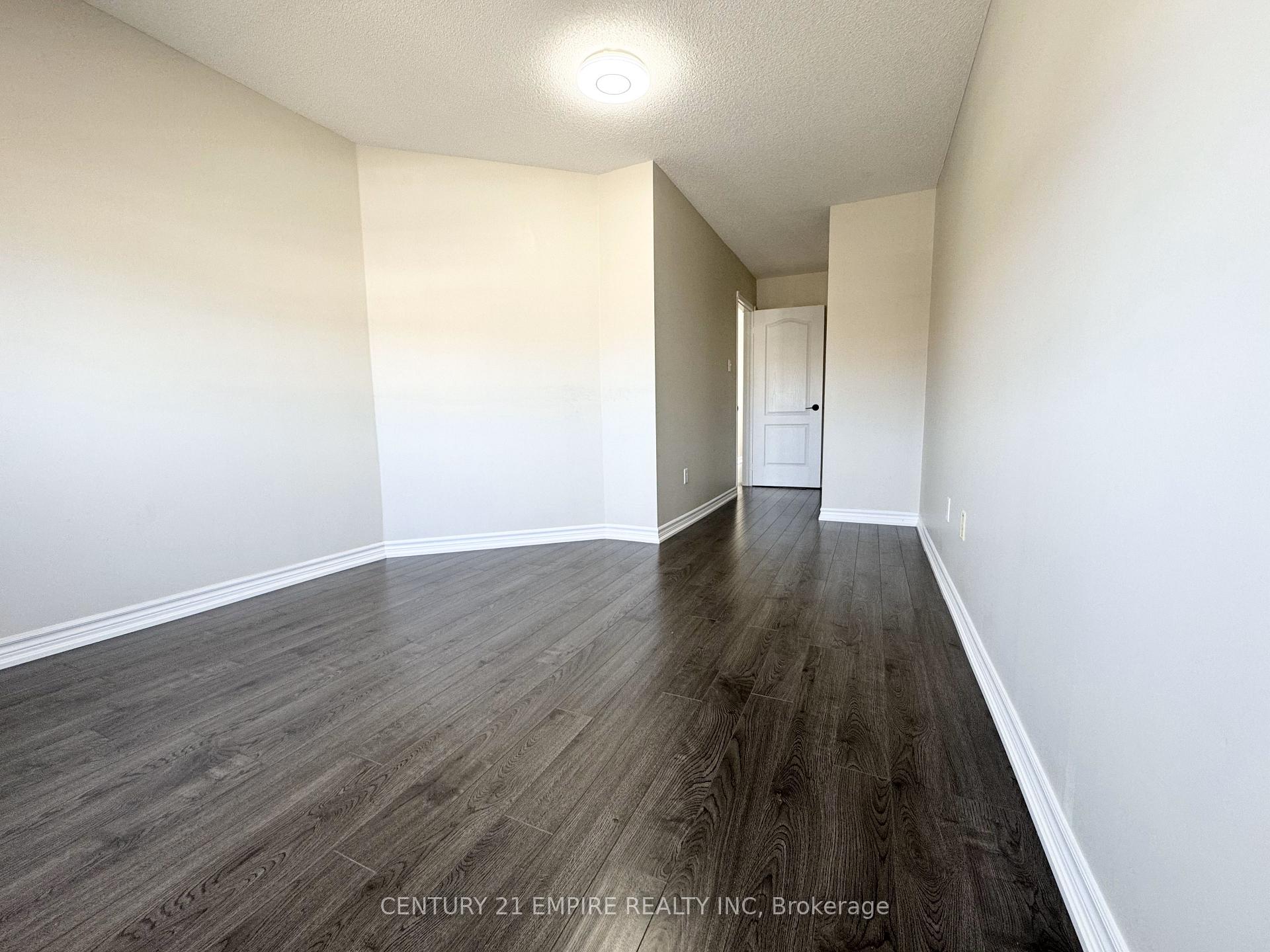Photo 34 of Unit Upper, 24 Tiller Trail, Brampton, Fletcher's Creek Village — HOMEH