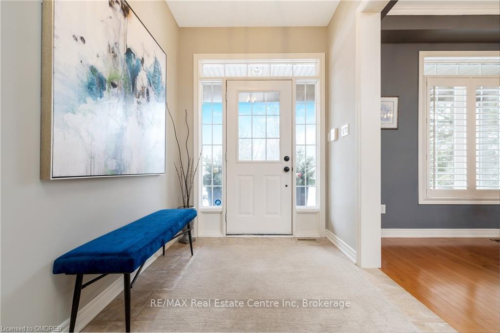 Photo 11 of 35 Karendale Crescent, Hamilton, Freelton — HOMEH