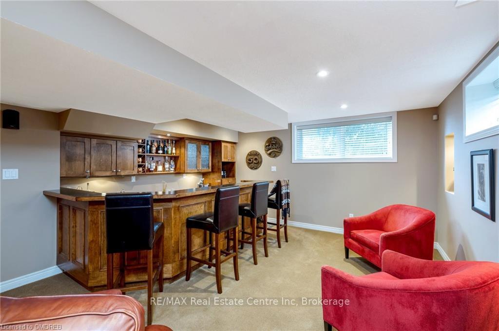 Photo 36 of 35 Karendale Crescent, Hamilton, Freelton — HOMEH