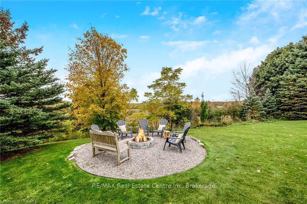 Photo 45 of 35 Karendale Crescent, Hamilton, Freelton — HOMEH