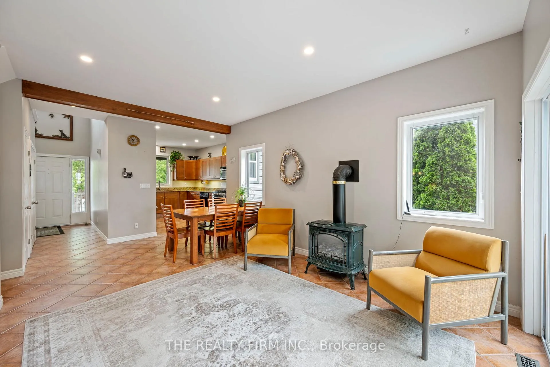 Photo 15 of 210 Cornell Drive E, Central Elgin, Port Stanley — HOMEH
