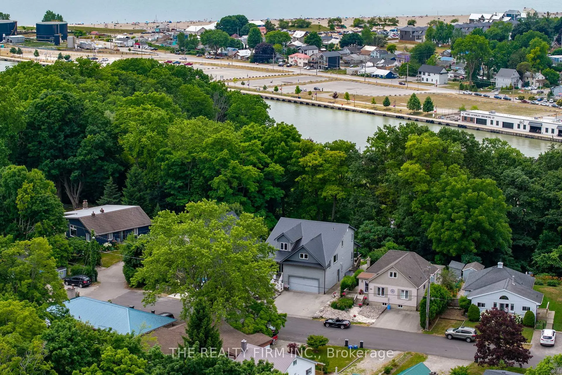 Photo 46 of 210 Cornell Drive E, Central Elgin, Port Stanley — HOMEH