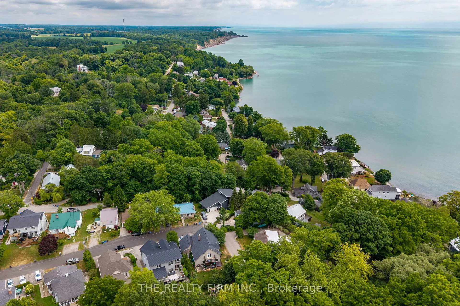 Photo 48 of 210 Cornell Drive E, Central Elgin, Port Stanley — HOMEH