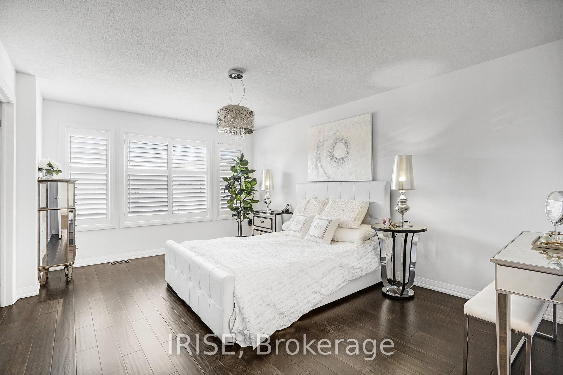 Photo 10 of 69 Burley Lane, Hamilton, Ancaster — HOMEH