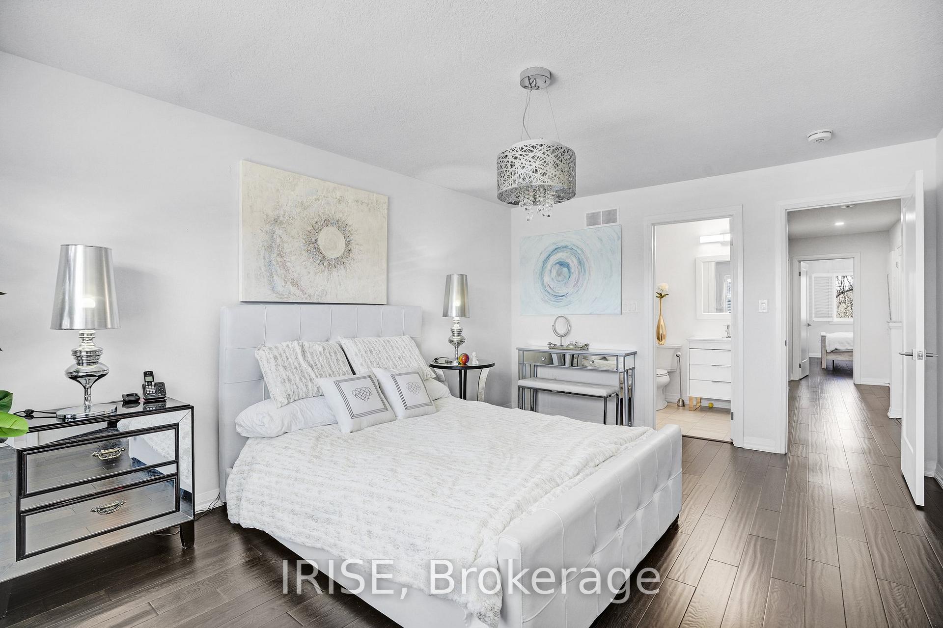 Photo 11 of 69 Burley Lane, Hamilton, Ancaster — HOMEH