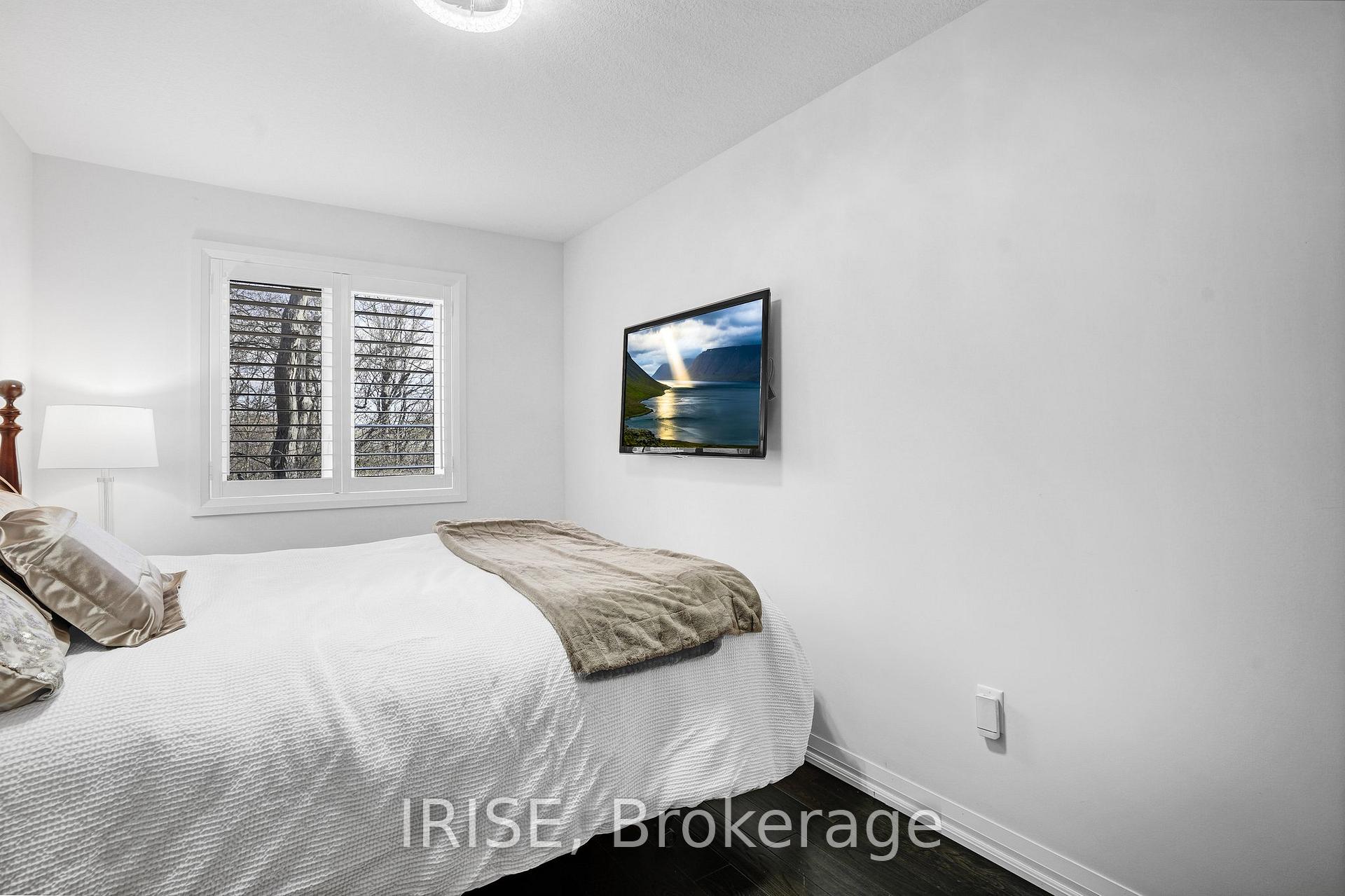 Photo 16 of 69 Burley Lane, Hamilton, Ancaster — HOMEH