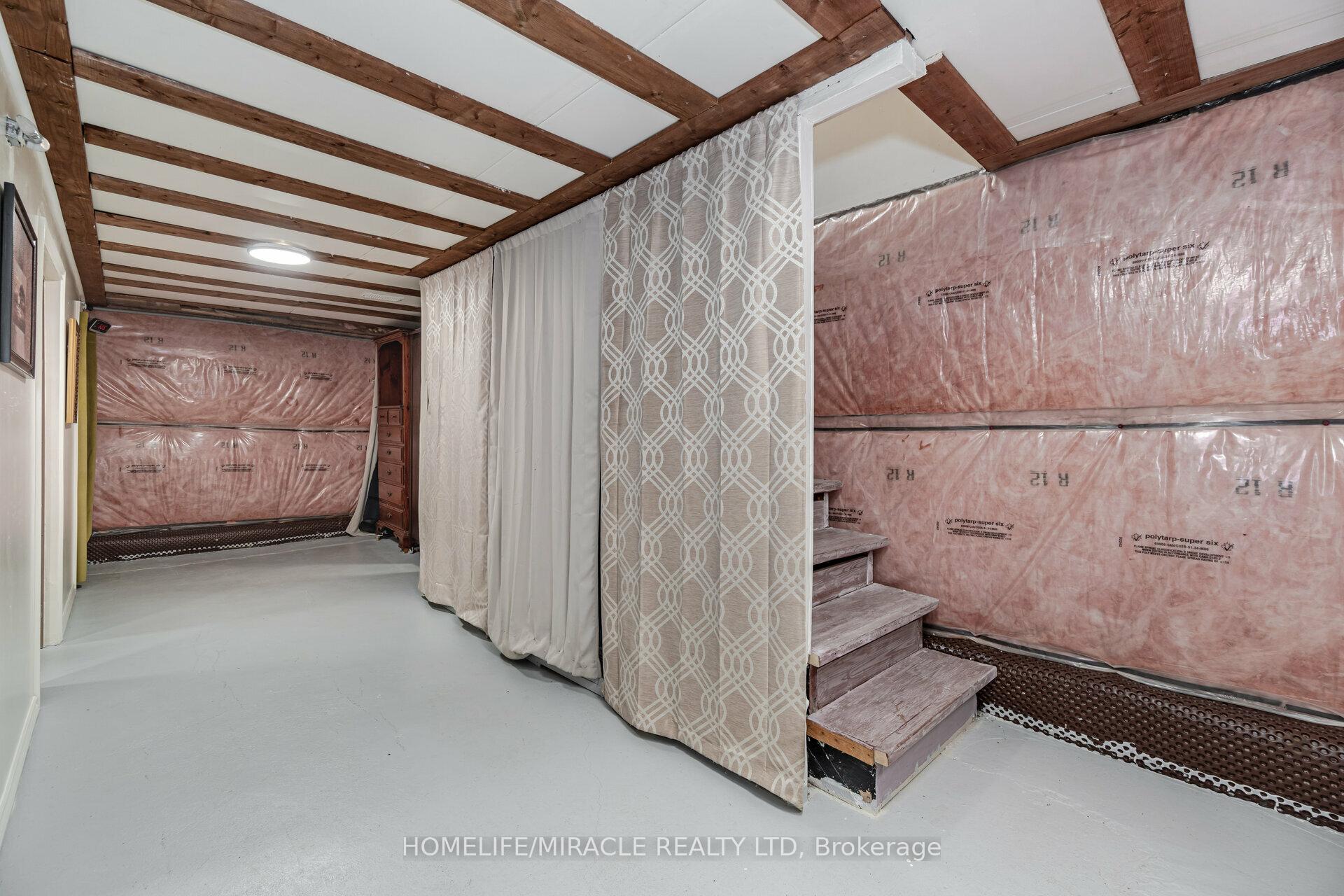 Photo 28 of 434 Ferguson Avenue N, Hamilton, North End — HOMEH