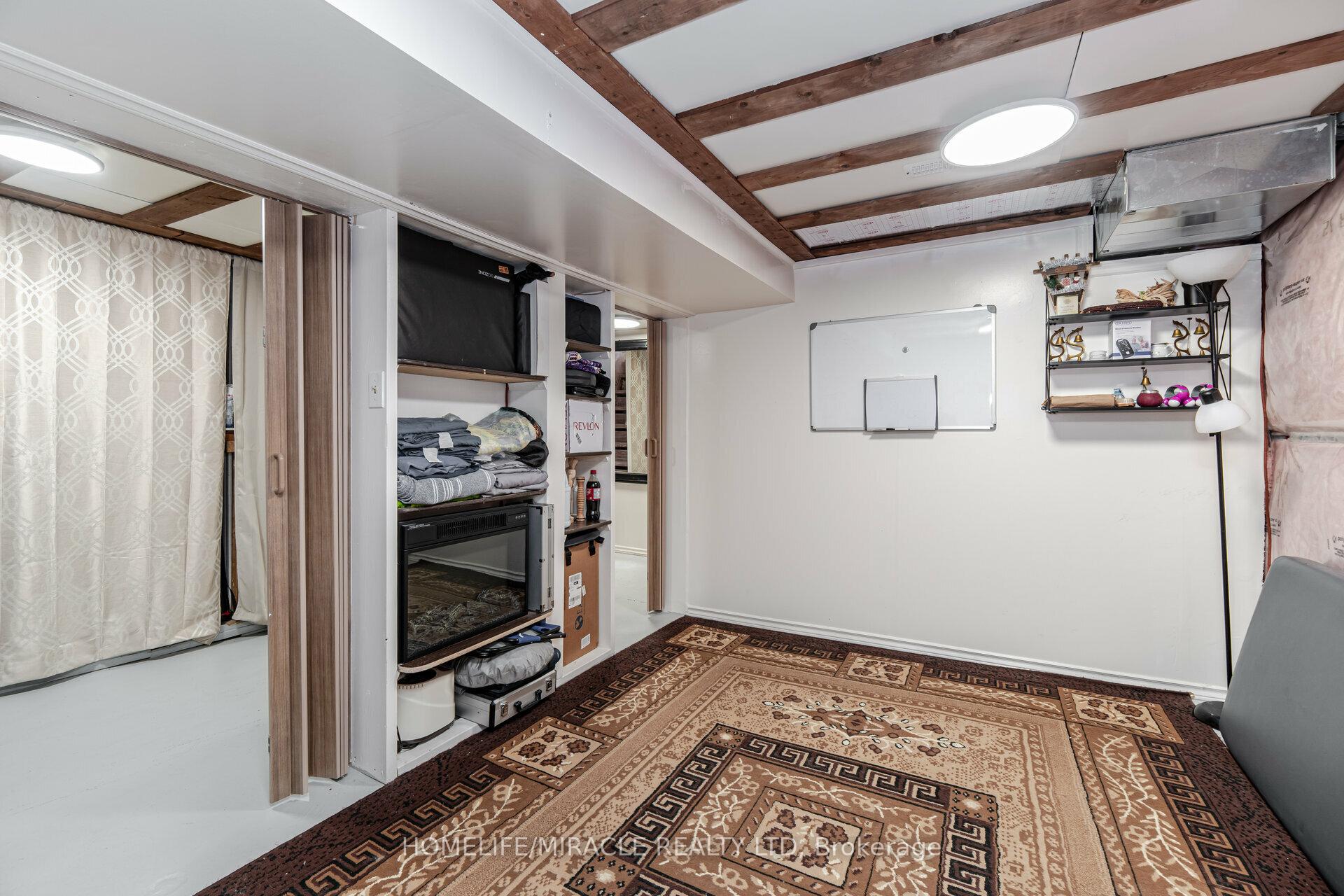 Photo 31 of 434 Ferguson Avenue N, Hamilton, North End — HOMEH