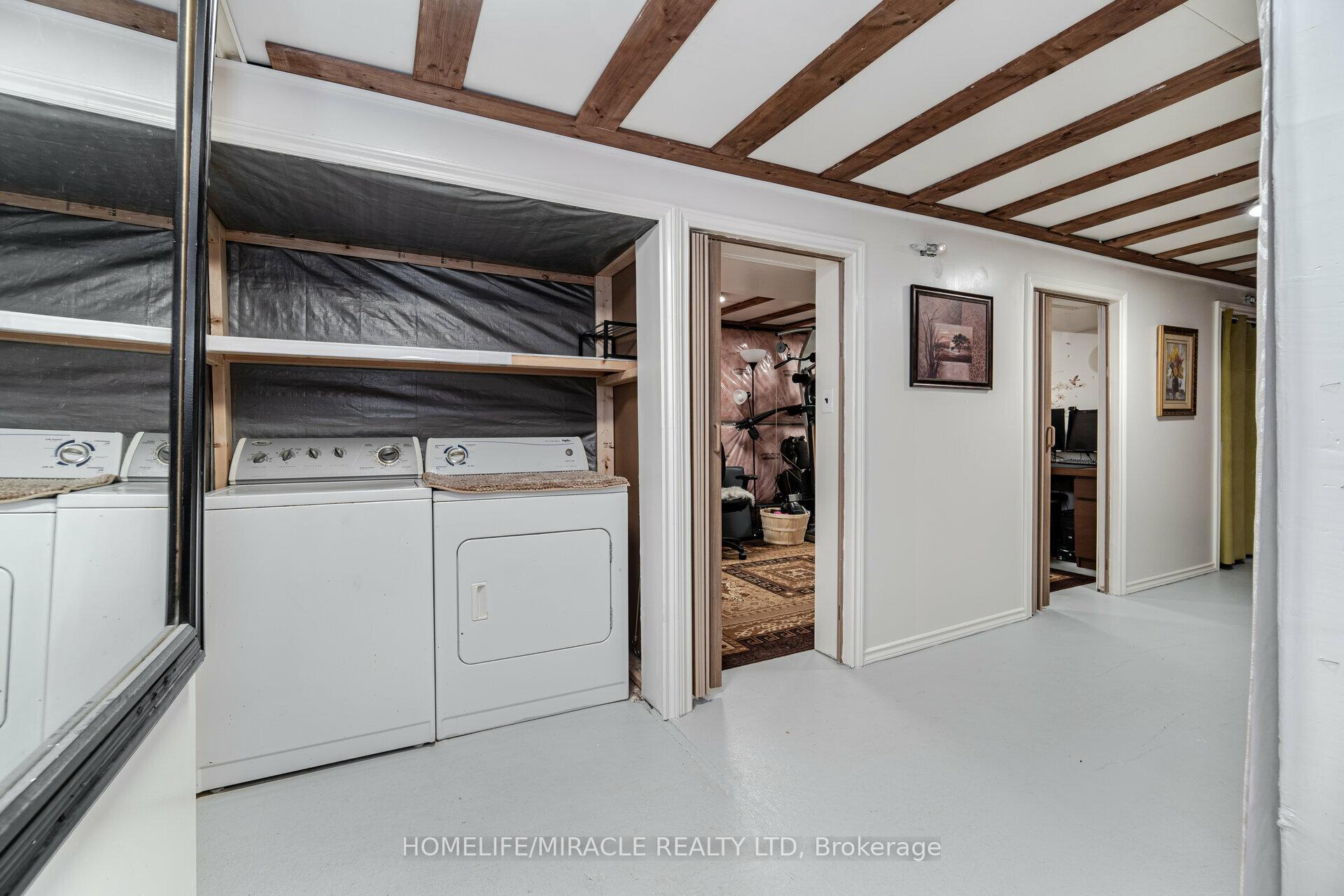 Photo 33 of 434 Ferguson Avenue N, Hamilton, North End — HOMEH