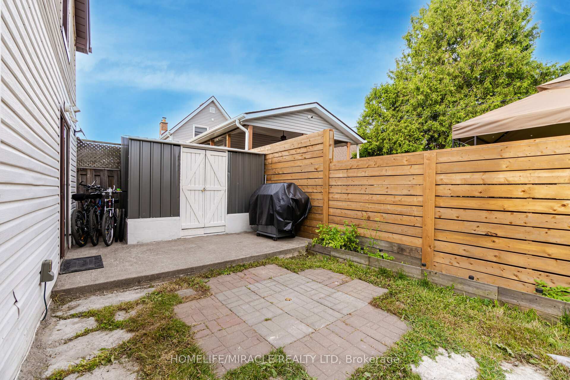 Photo 35 of 434 Ferguson Avenue N, Hamilton, North End — HOMEH