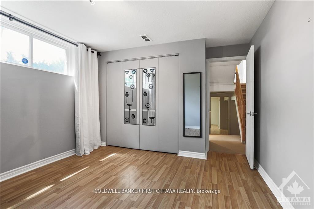 Photo 8 of 27 Hogan Street, Ottawa, Borden Farm/Stewart Farm/Carleton Heights/Parkwood Hills — HOMEH
