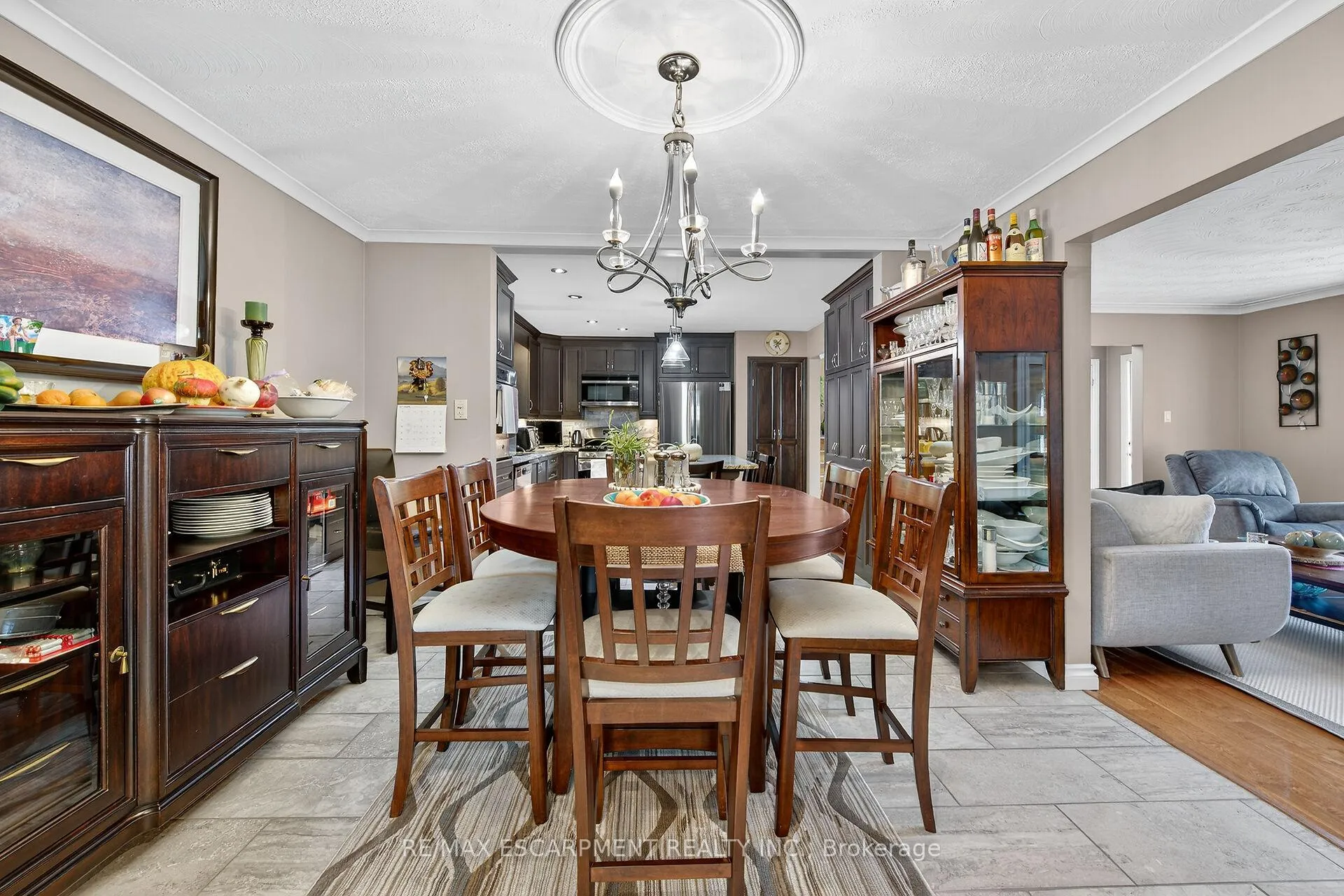 Photo 5 of 477 Lynden Road, Brantford — HOMEH