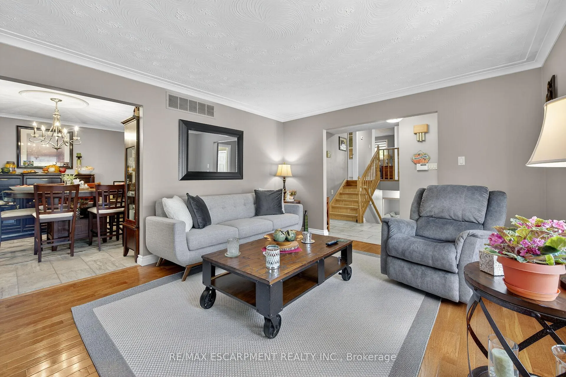 Photo 12 of 477 Lynden Road, Brantford — HOMEH