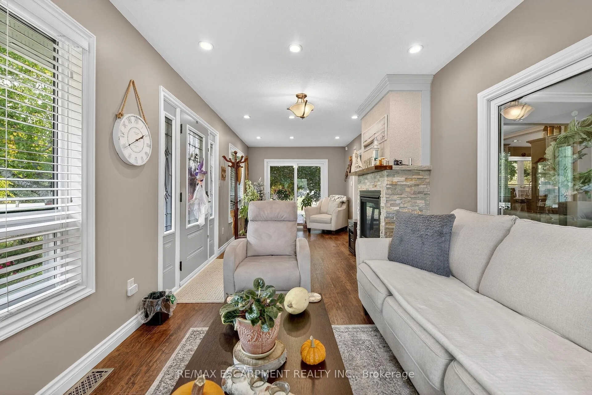 Photo 23 of 477 Lynden Road, Brantford — HOMEH