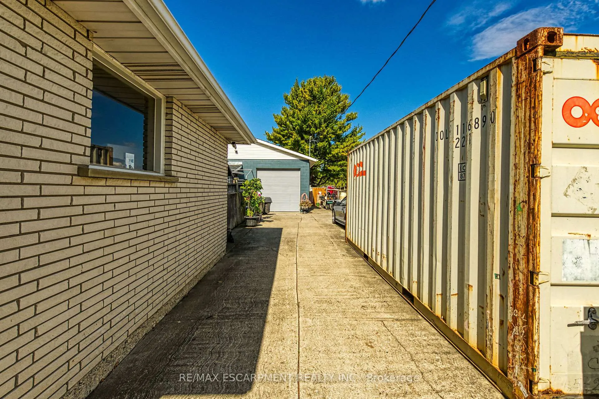 Photo 34 of 477 Lynden Road, Brantford — HOMEH