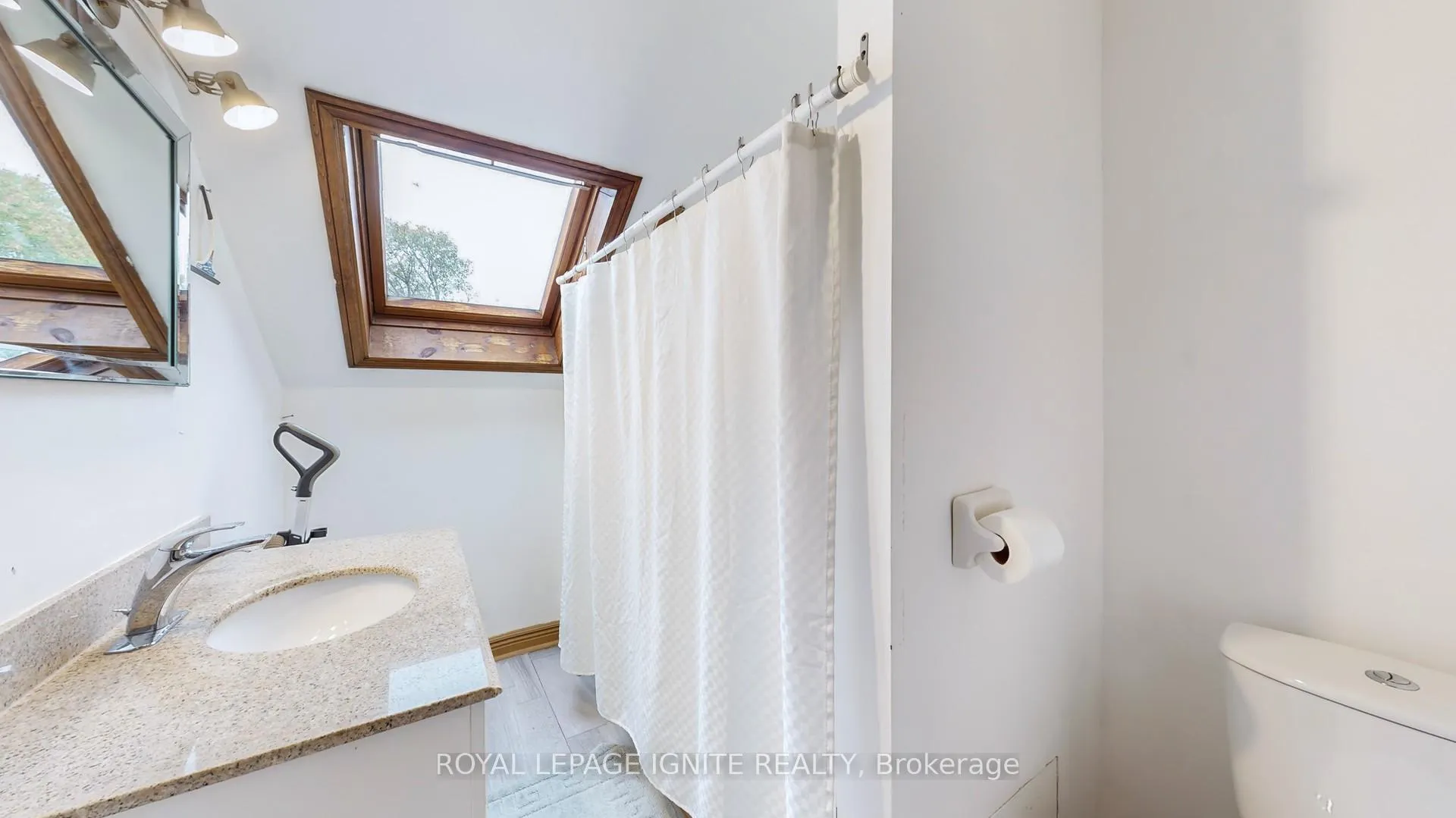 Photo 42 of 48 Moberly Street, Collingwood — HOMEH