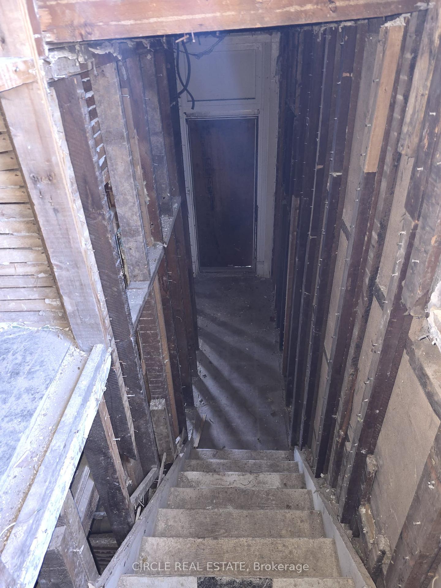 Photo 1 of 14 Huron Street, Hamilton, Gibson — HOMEH