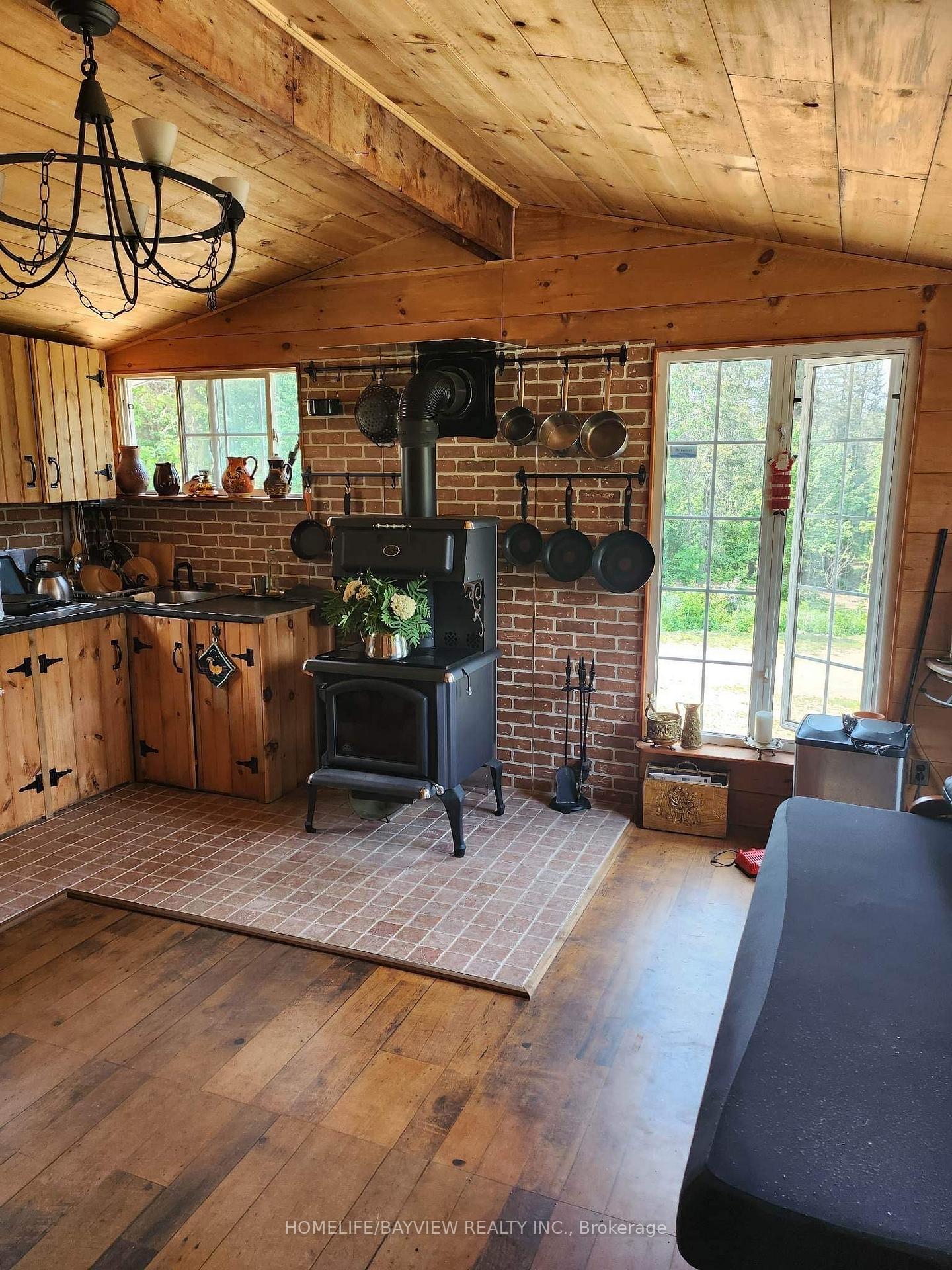 Photo 11 of 112 Butterfield Road, Powassan — HOMEH