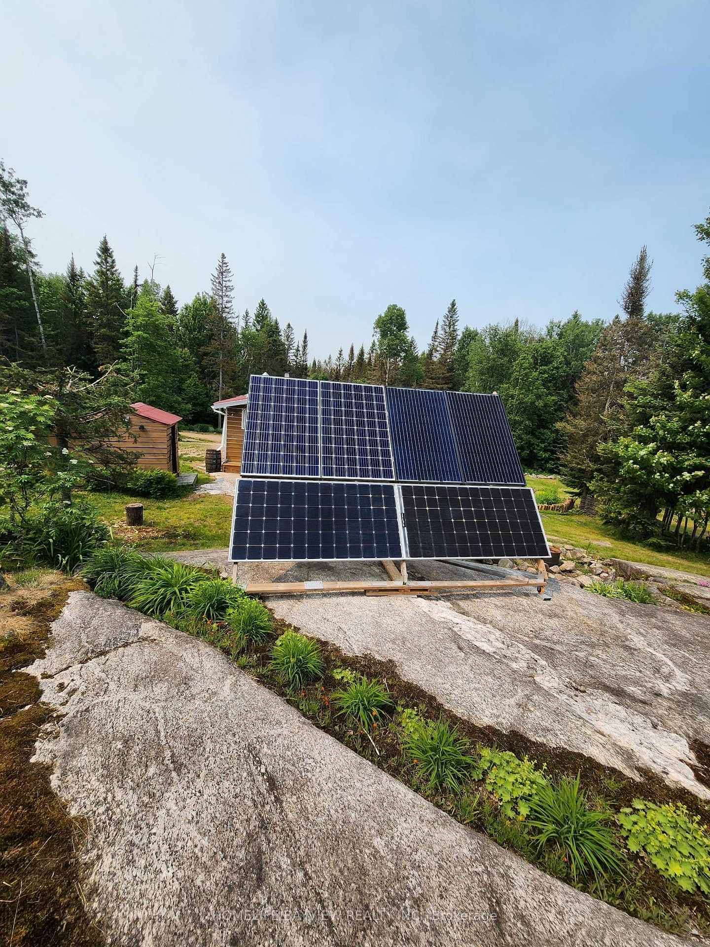 Photo 14 of 112 Butterfield Road, Powassan — HOMEH