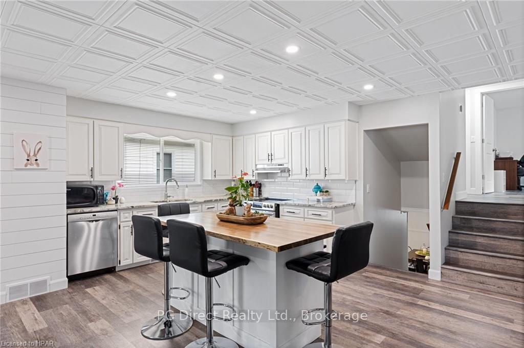 Photo 6 of 12776 Dillon Drive, Tecumseh — HOMEH